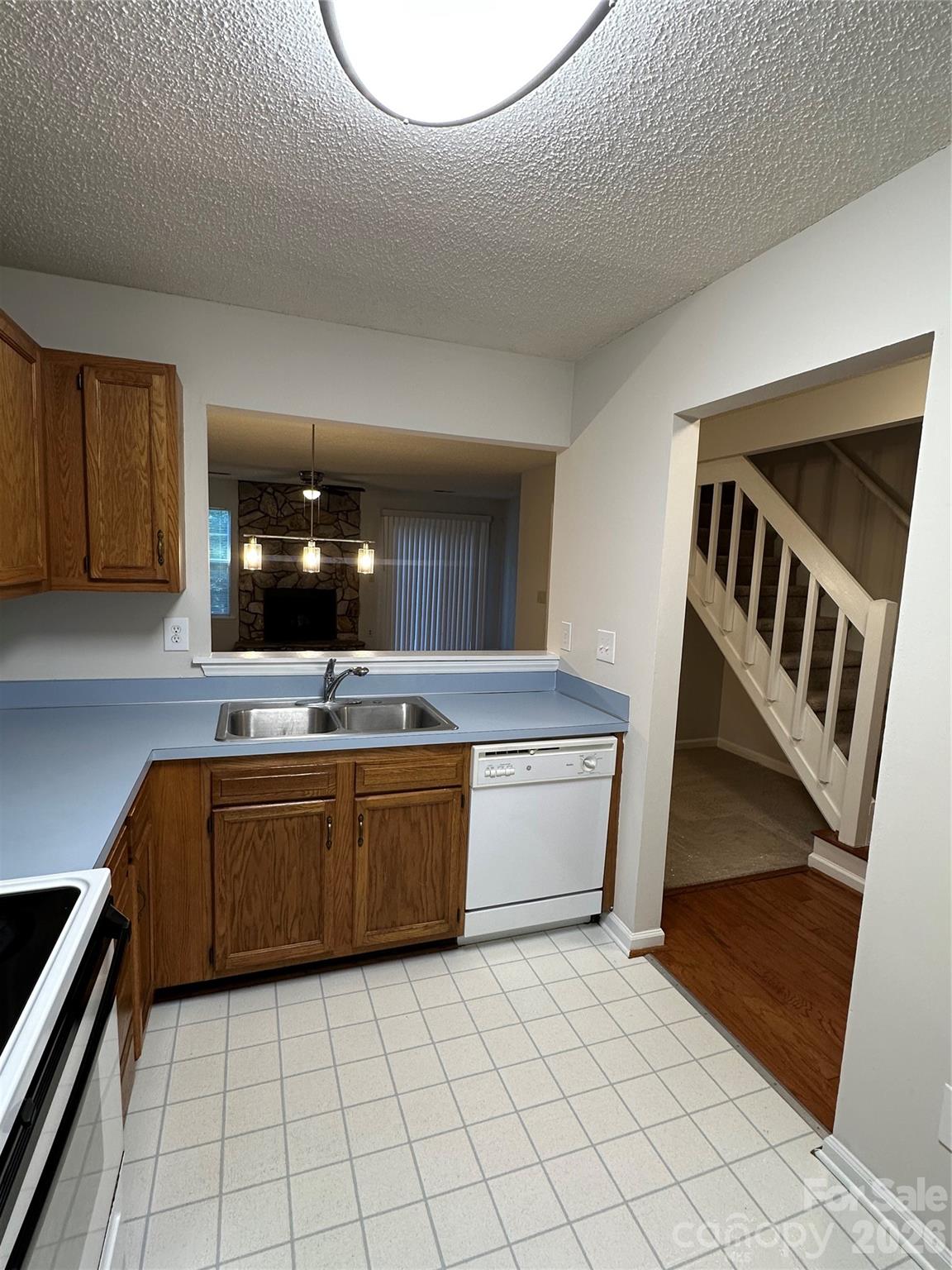 6311 Windsor Gate Lane — Charlotte