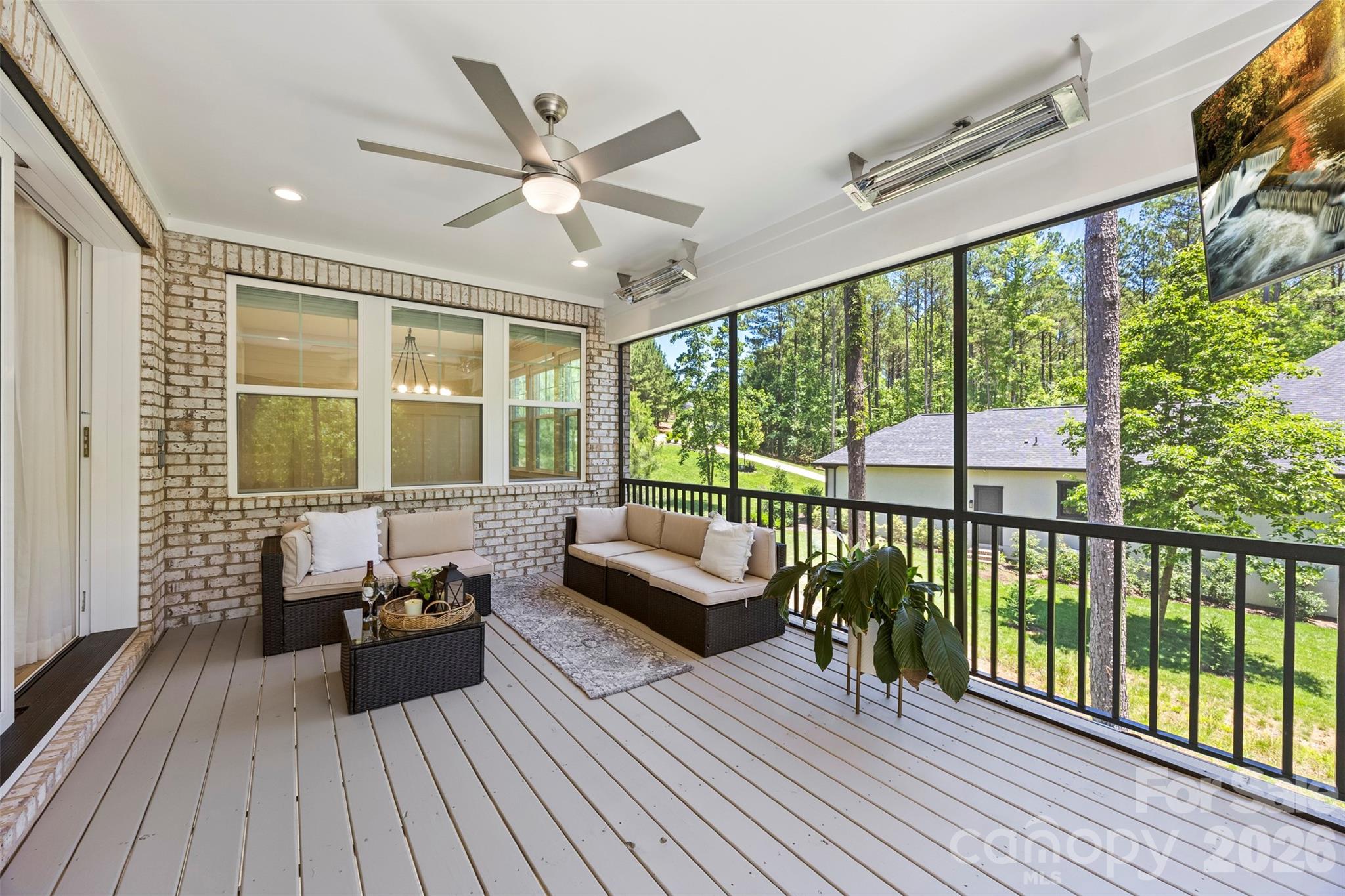 6039 Chimney Bluff Road — Lancaster