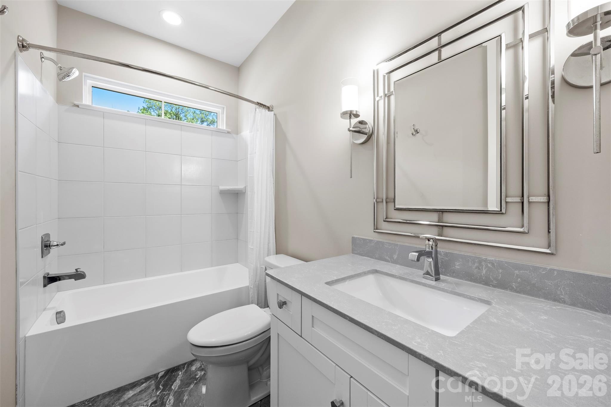 6039 Chimney Bluff Road — Lancaster