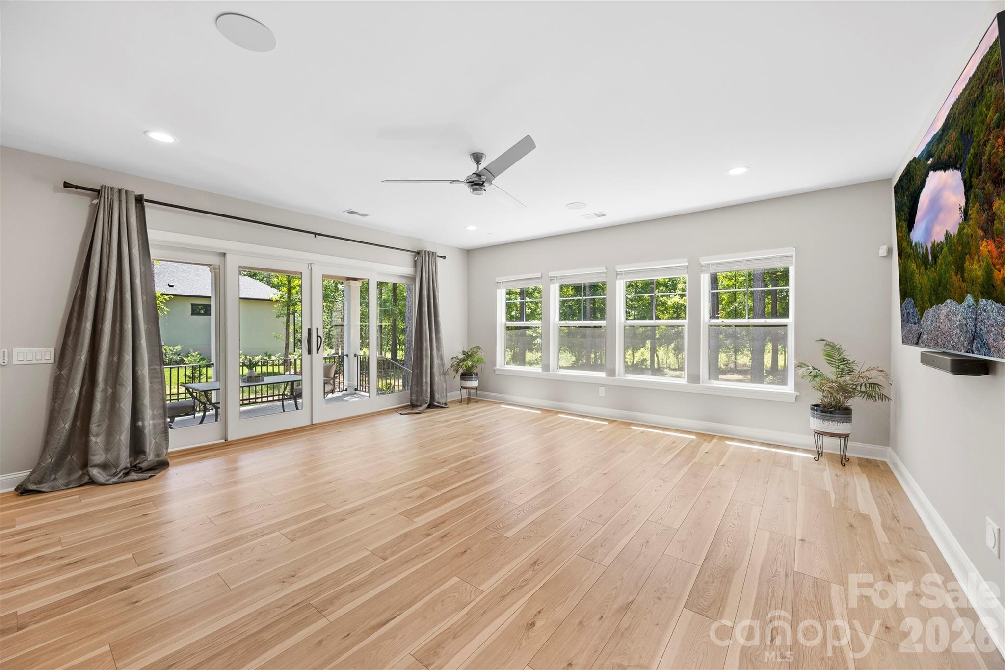 6039 Chimney Bluff Road — Lancaster
