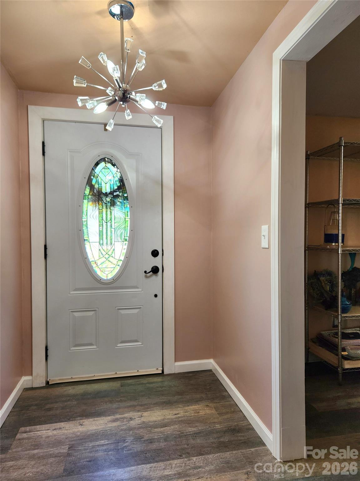 28 Cathys Cove Road — Hendersonville