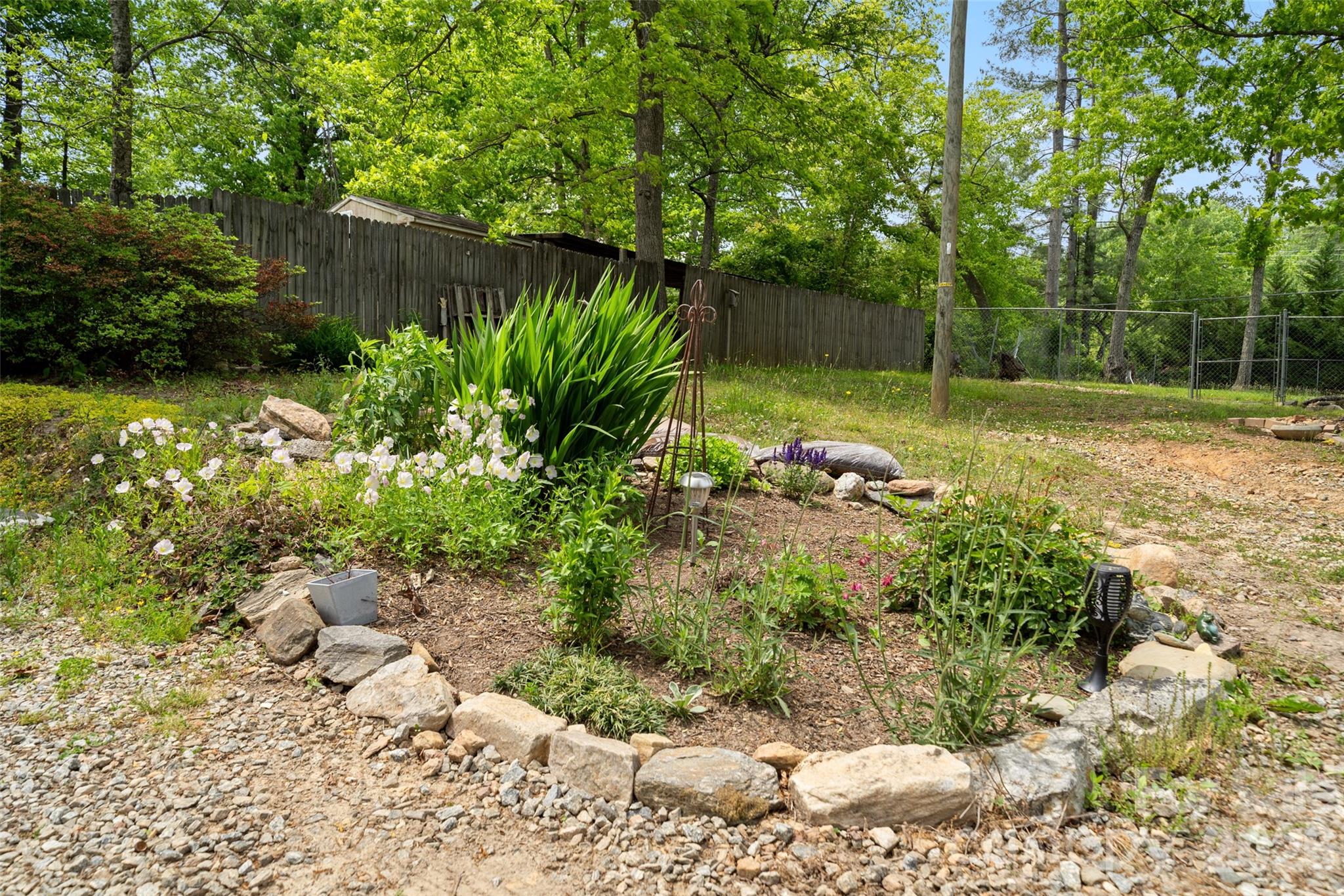 28 Cathys Cove Road — Hendersonville
