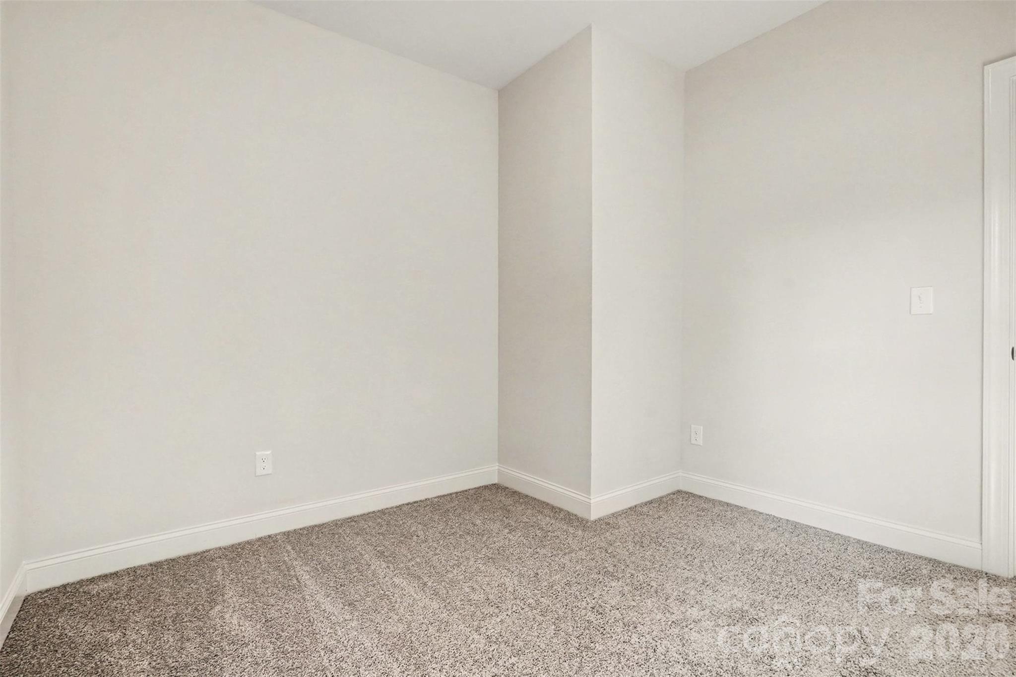 606 Lasalle Street — Monroe