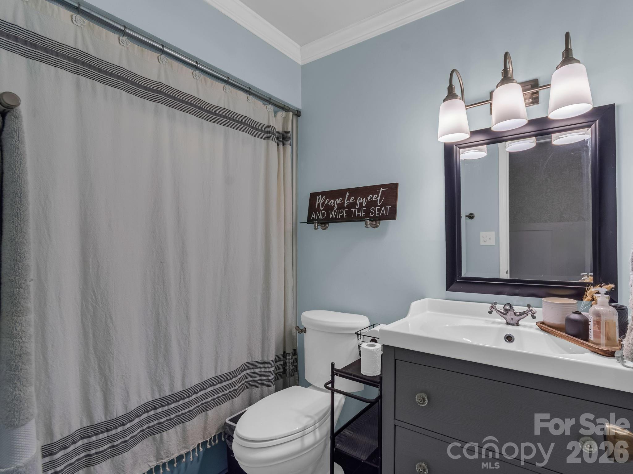 701 Hickory Hill Court — Gastonia