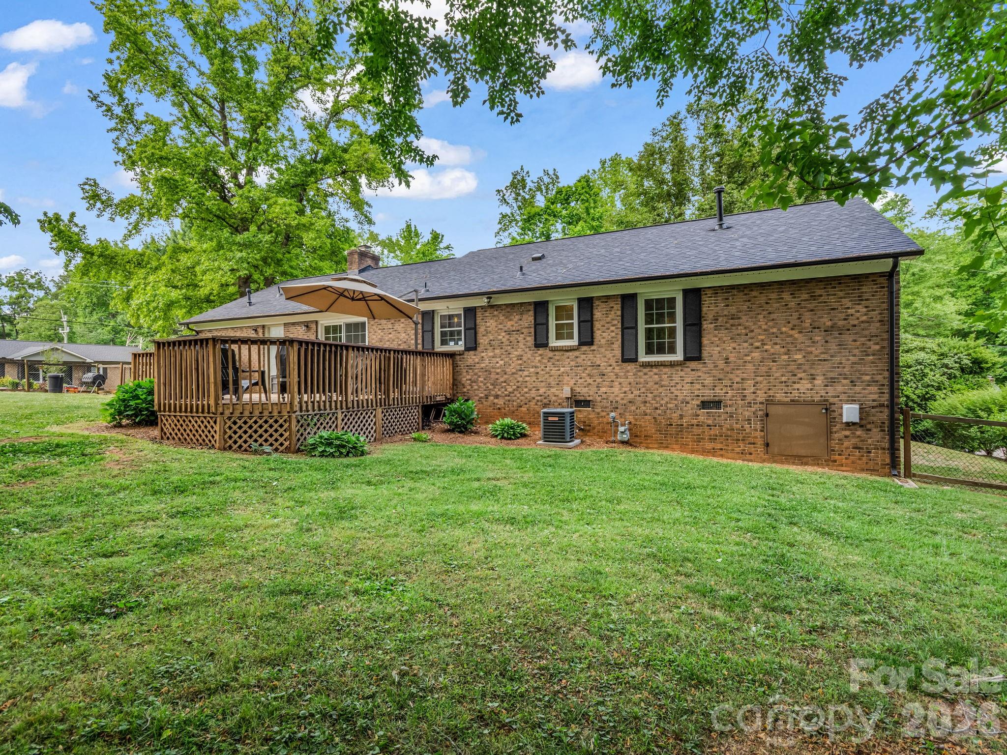 701 Hickory Hill Court — Gastonia