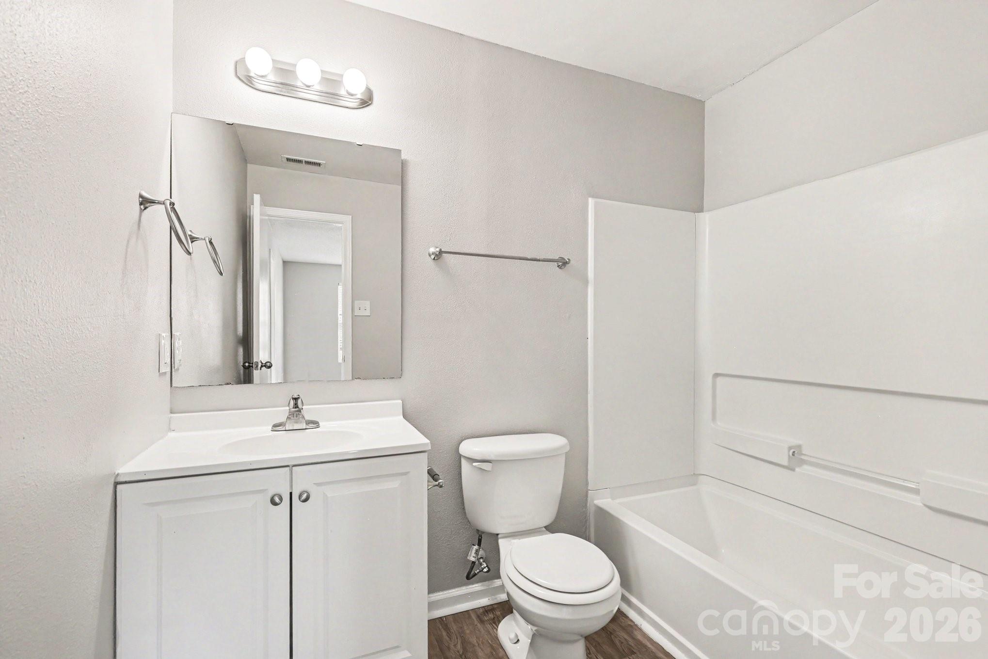 12425 Stowe Acres Drive — Charlotte