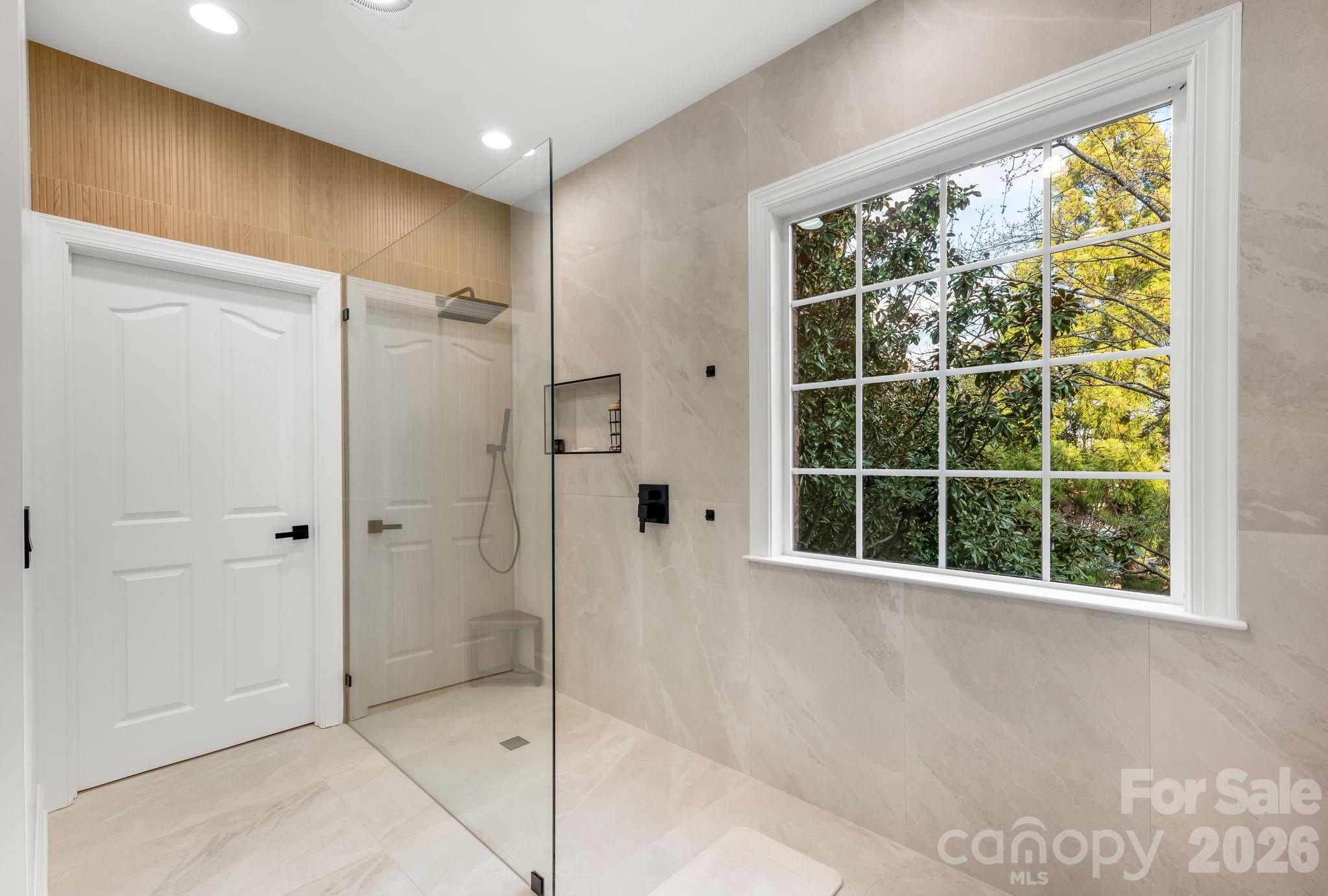 10610 Rogalla Drive — Charlotte