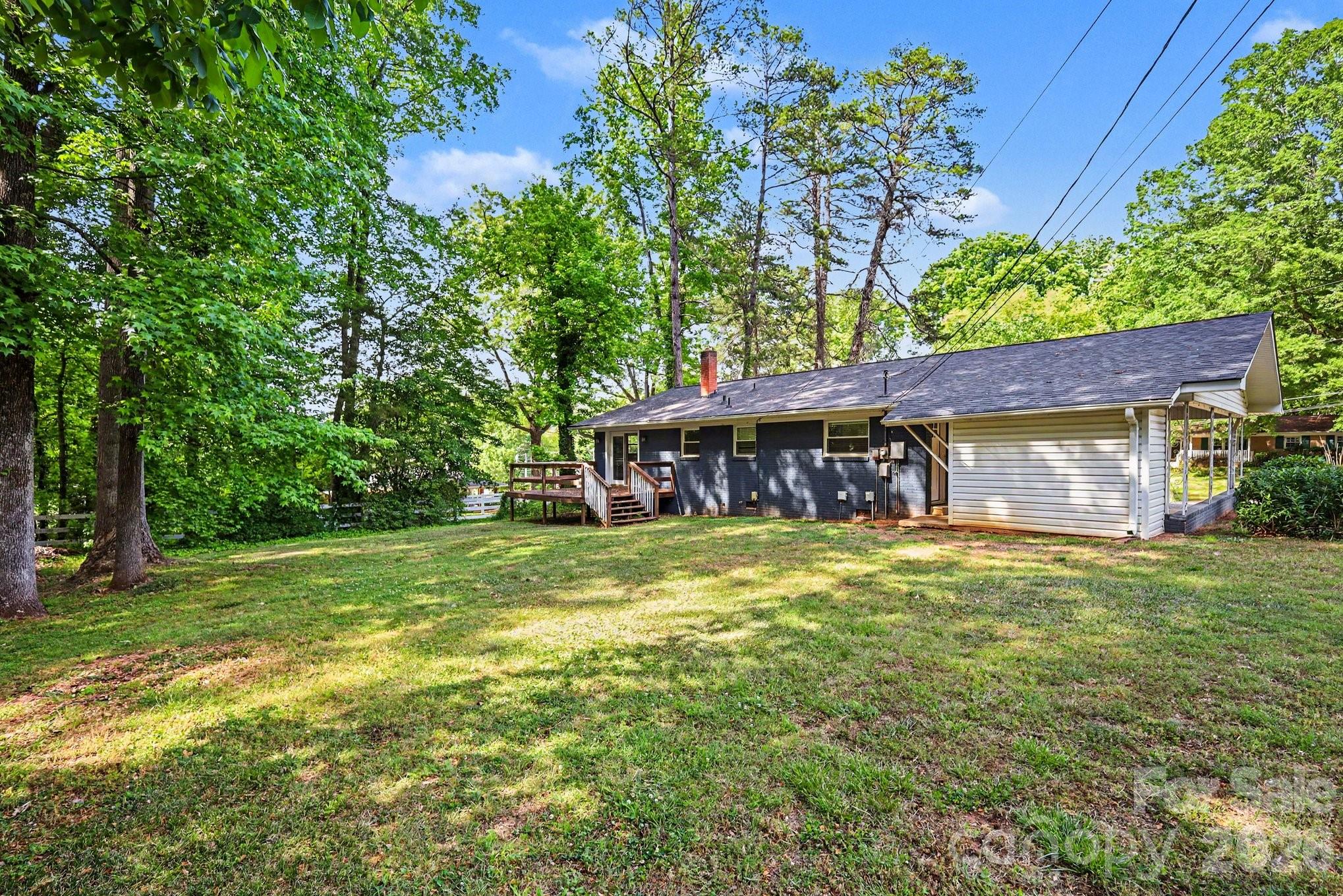 676 Sedgefield Street SW — Concord