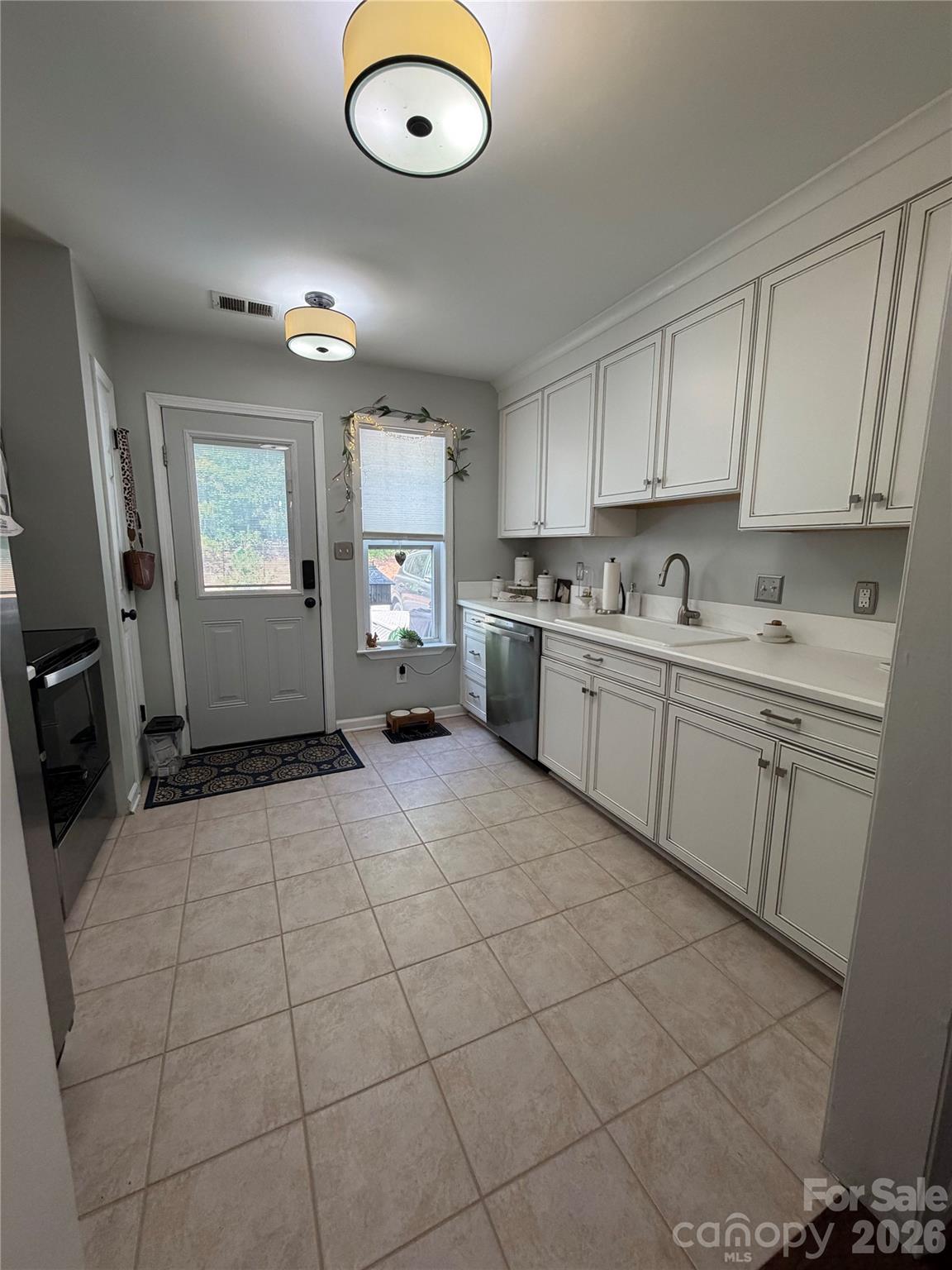 8350 Brickle Lane — Huntersville