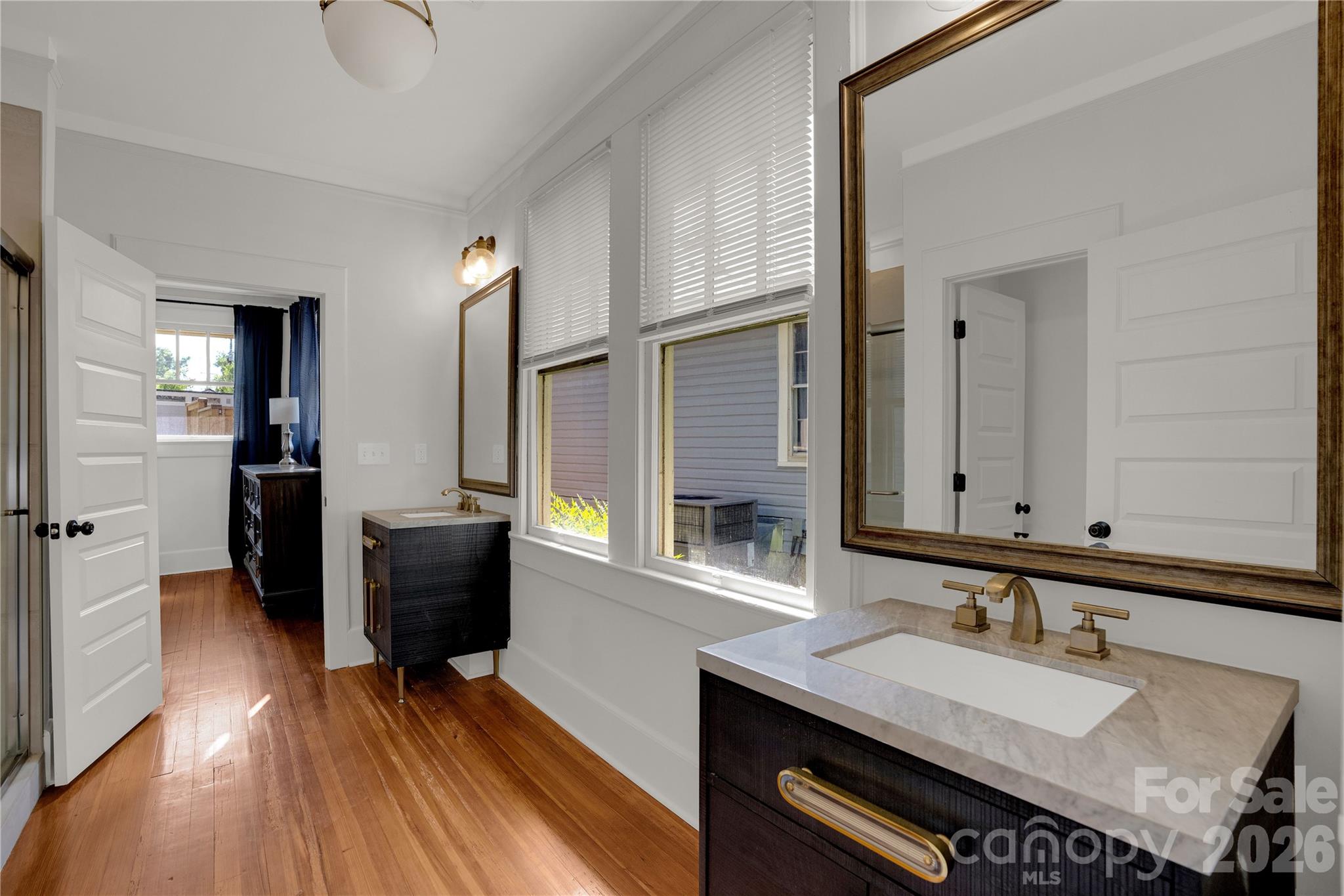 2418 Clark Street — Columbia