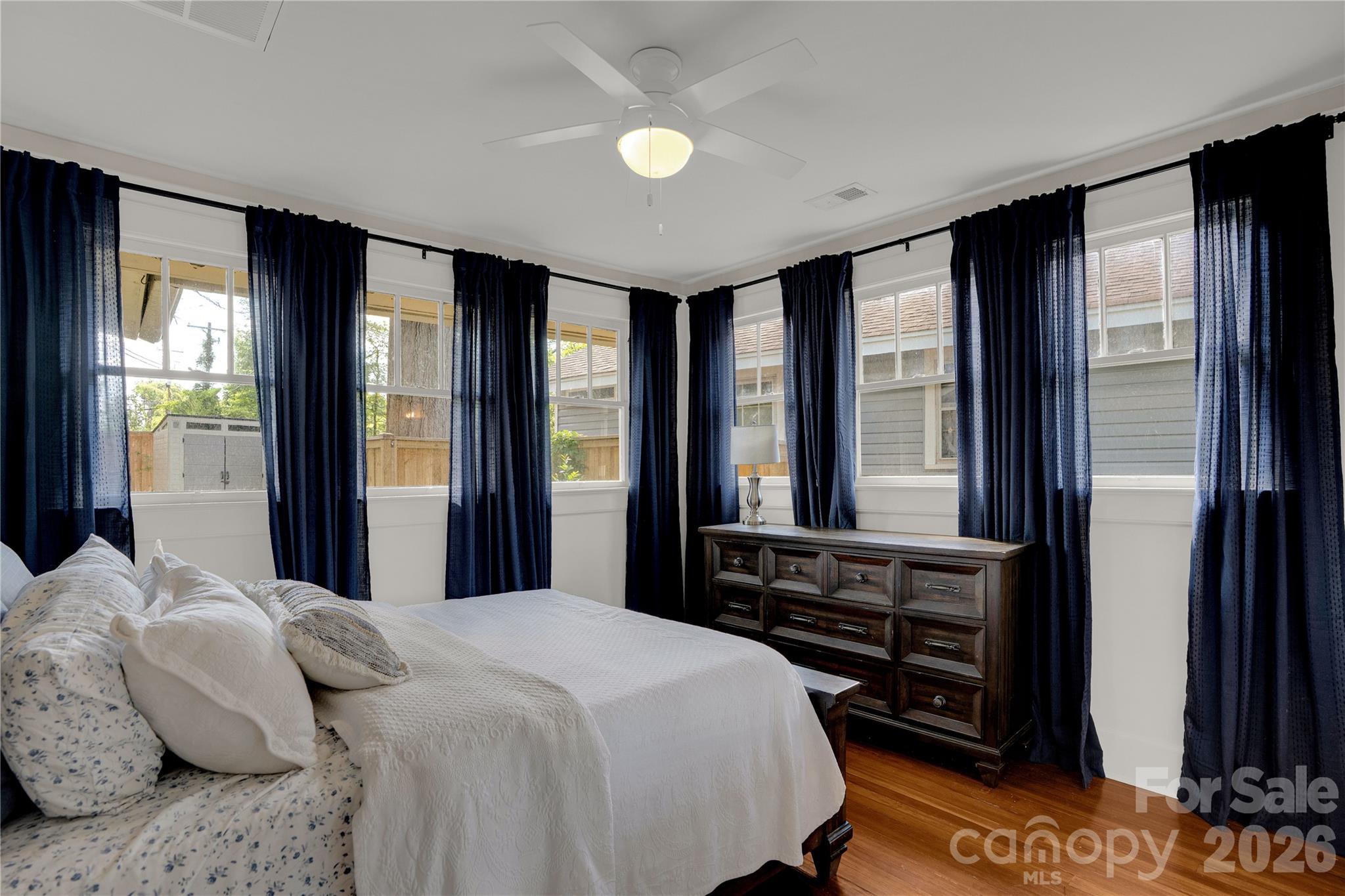 2418 Clark Street — Columbia
