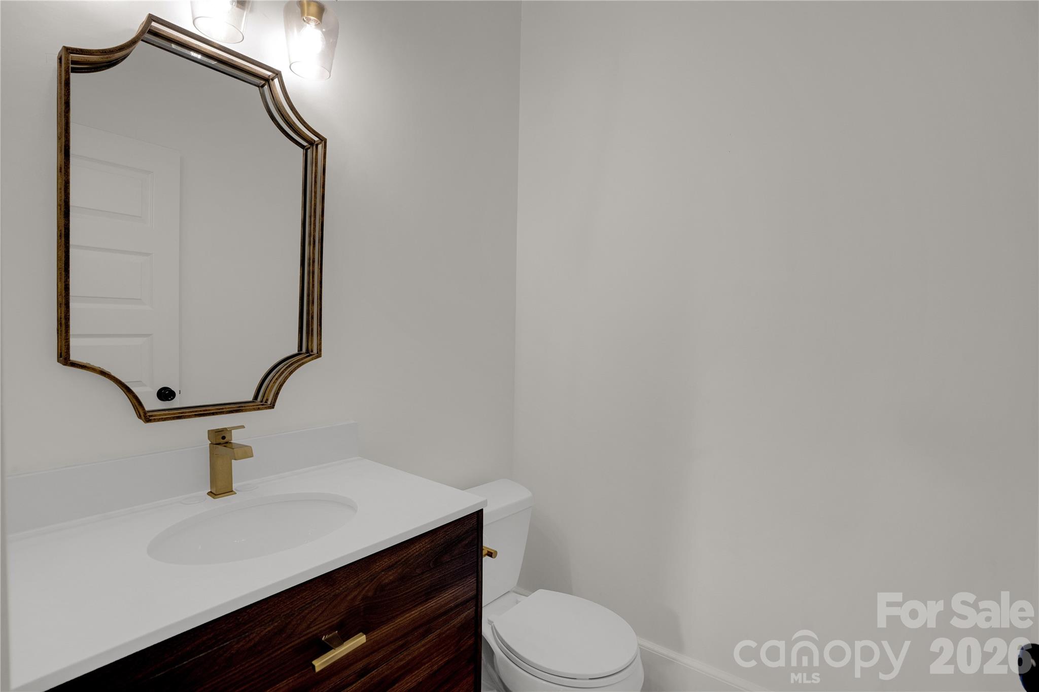 2418 Clark Street — Columbia