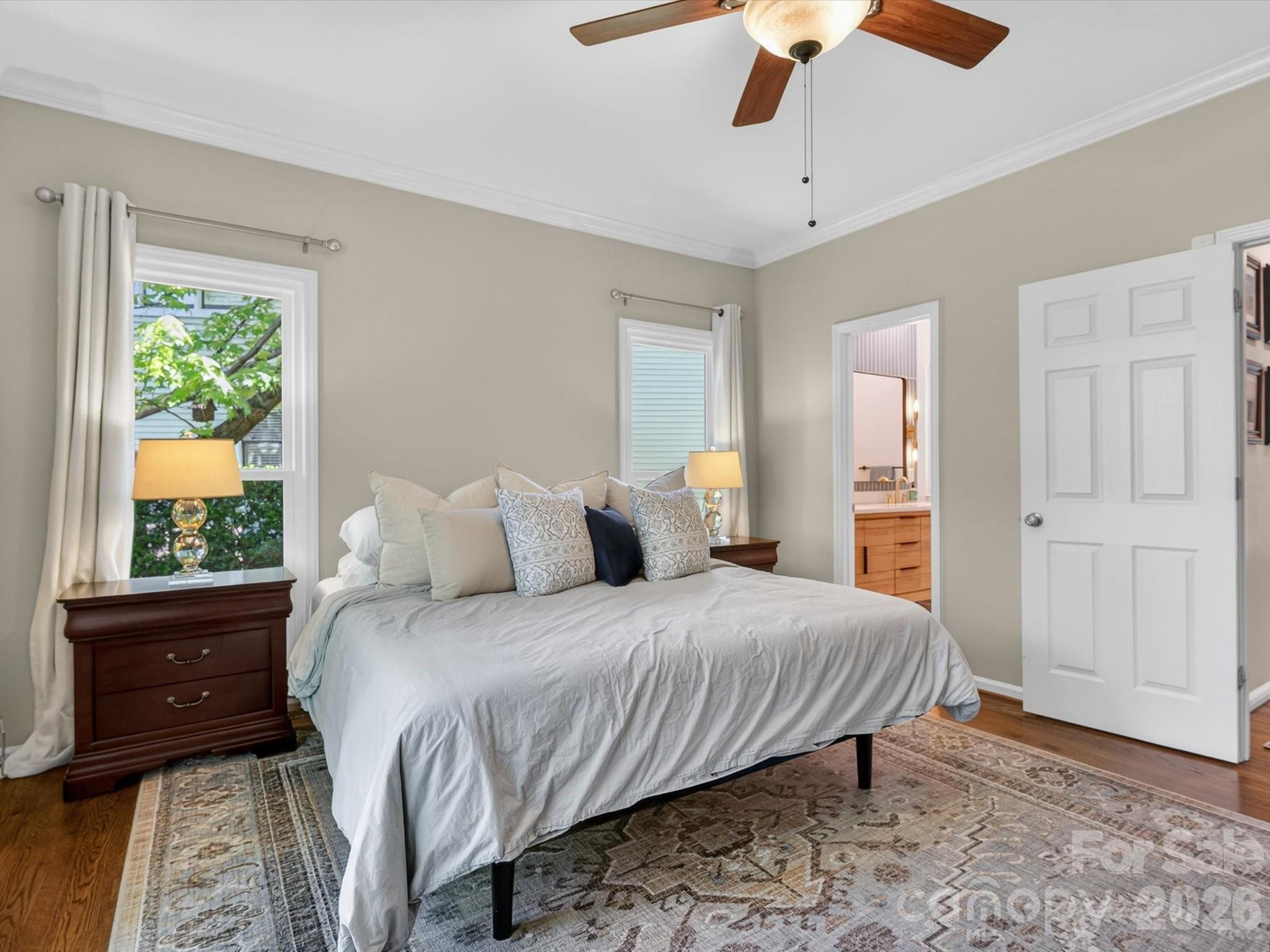 2204 Winthrop Avenue — Charlotte