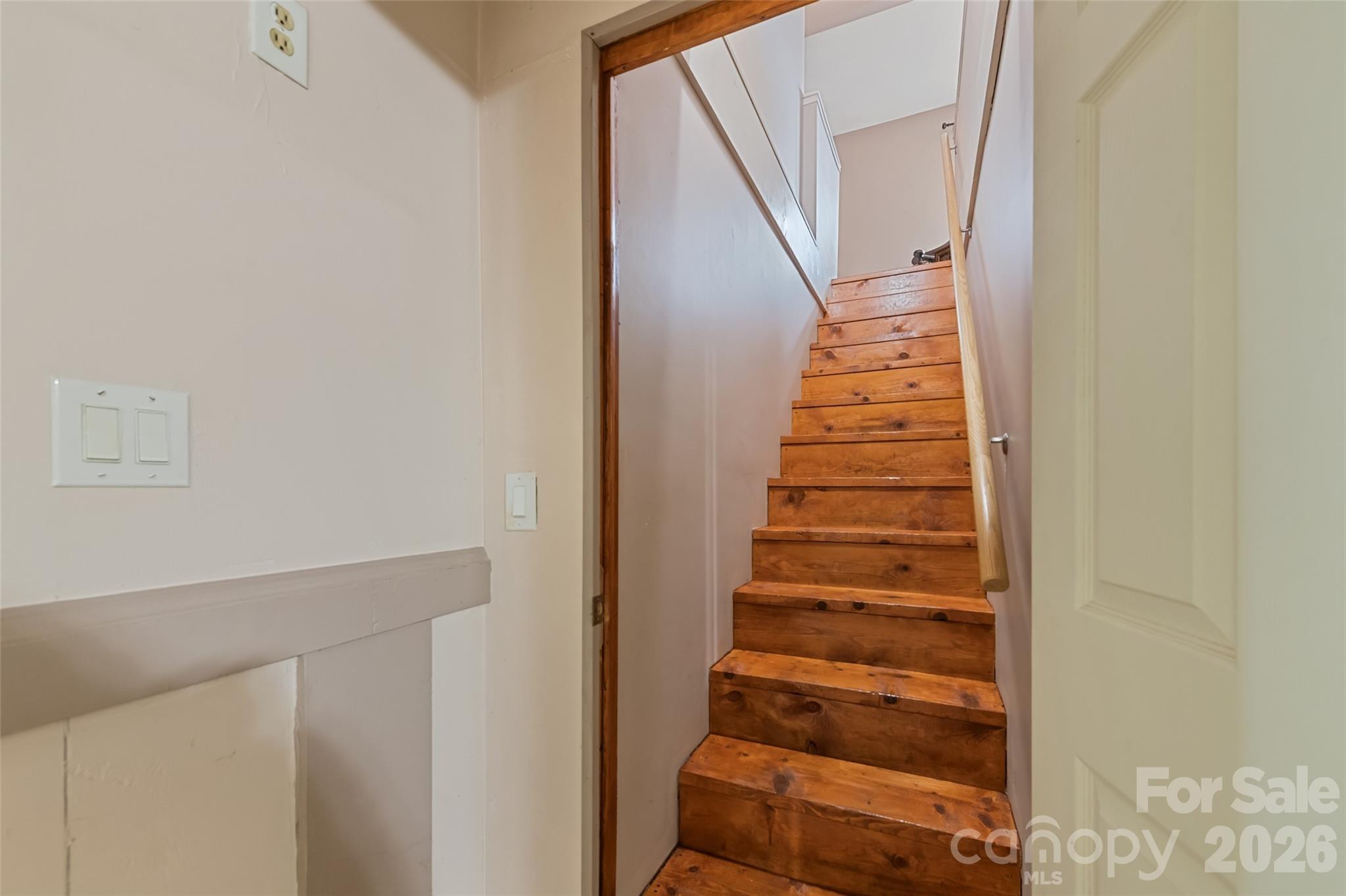 41 Vista Drive — Clyde