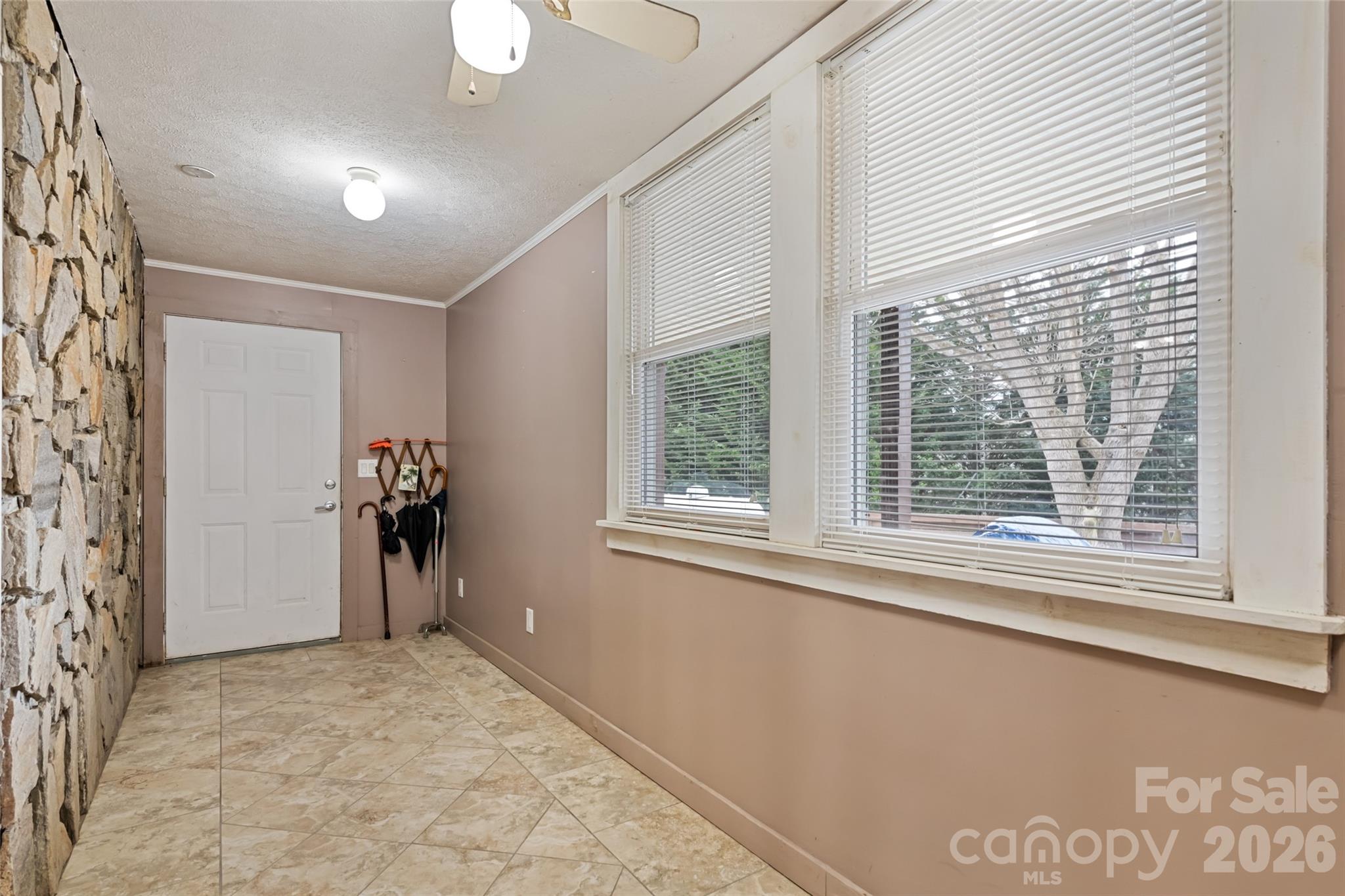 41 Vista Drive — Clyde