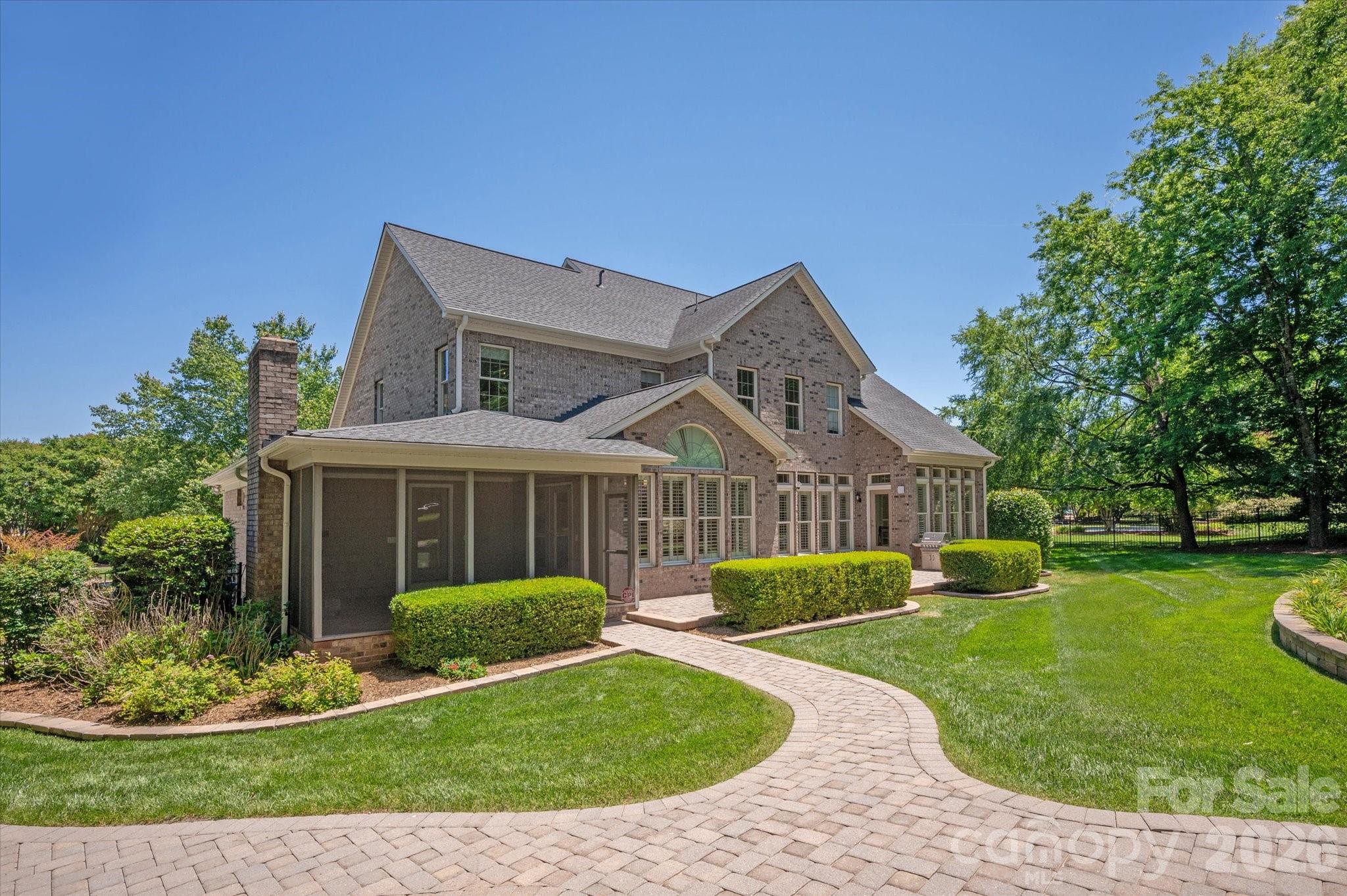 9223 Skipaway Drive — Waxhaw