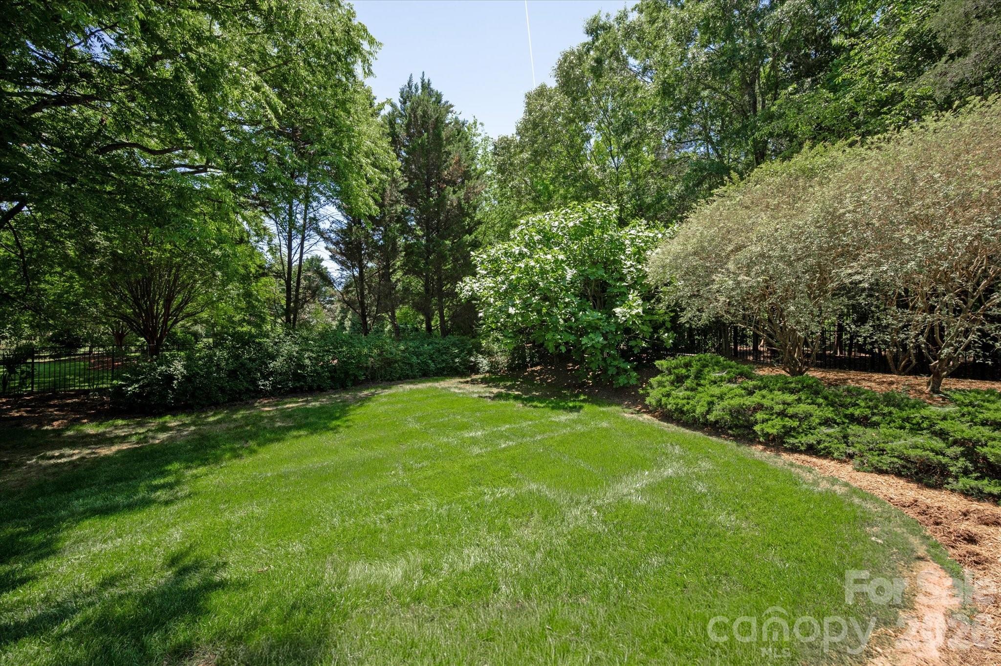 9223 Skipaway Drive — Waxhaw