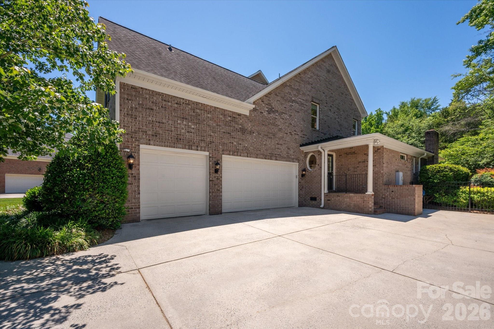 9223 Skipaway Drive — Waxhaw
