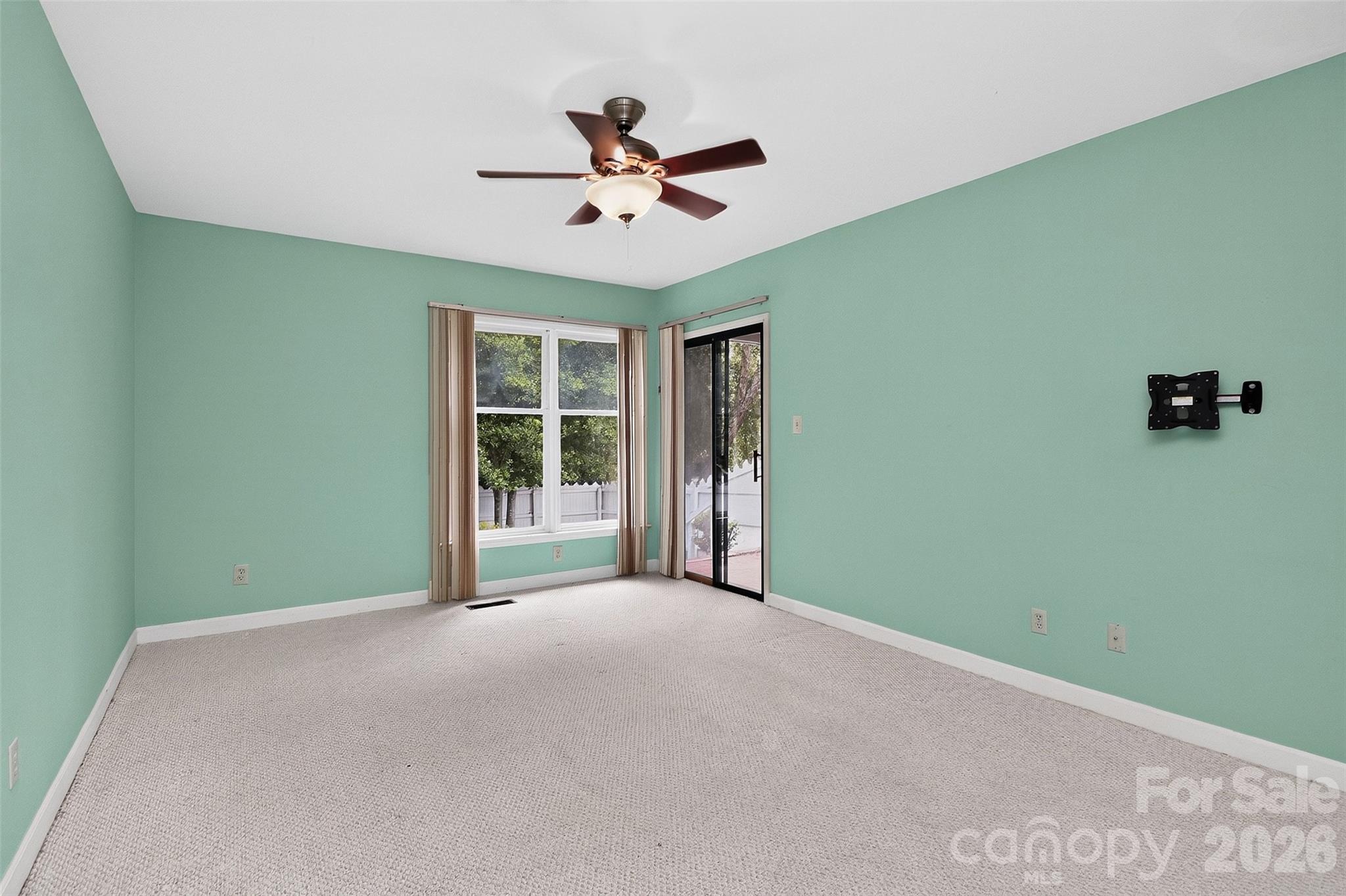 10316 Johns Towne Drive — Charlotte