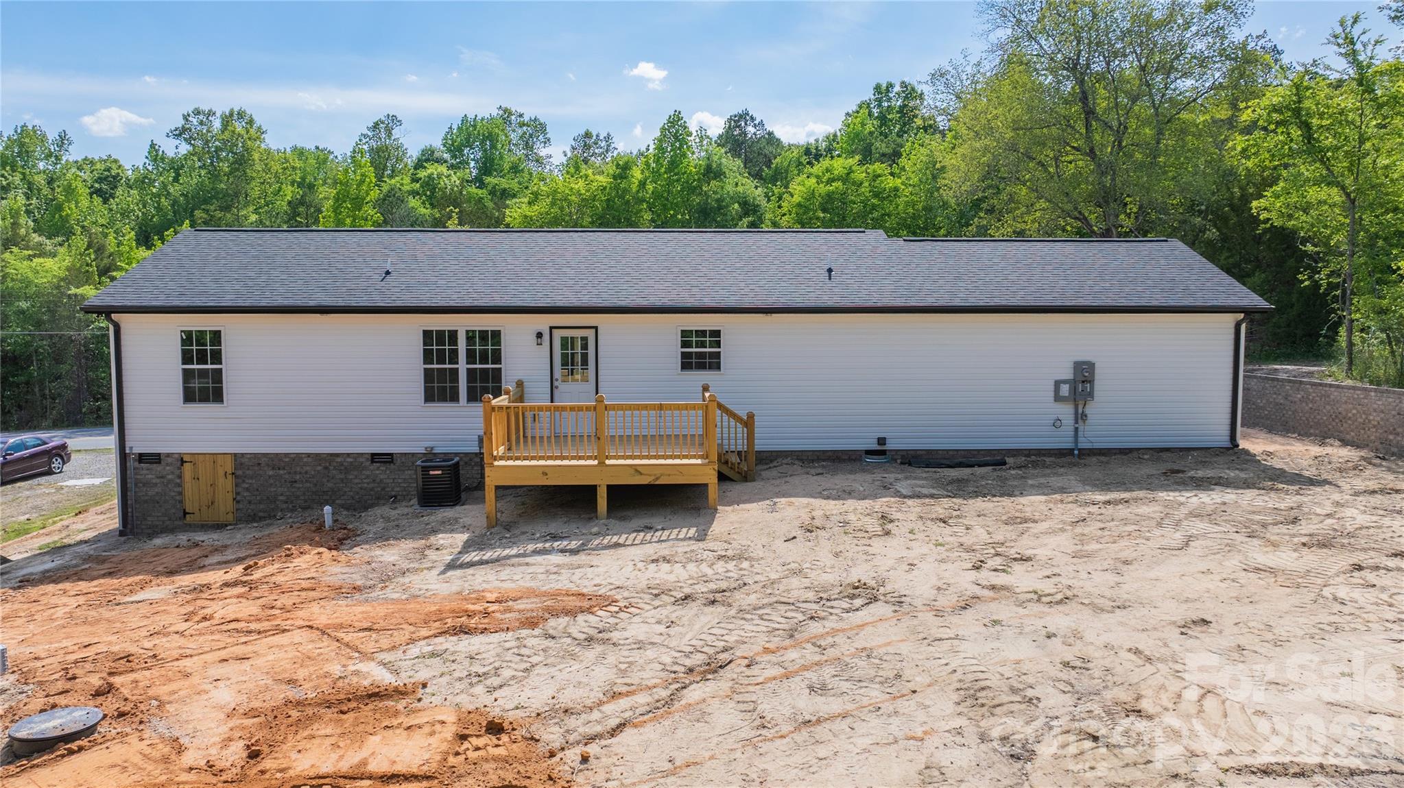 1602 Friendship Ledford Road — Winston Salem