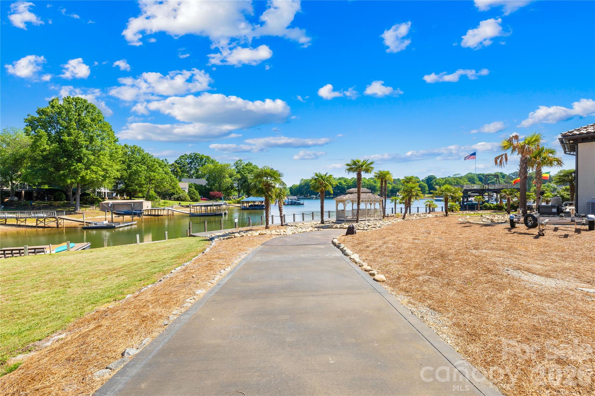 20236 Colony Point Lane — Cornelius