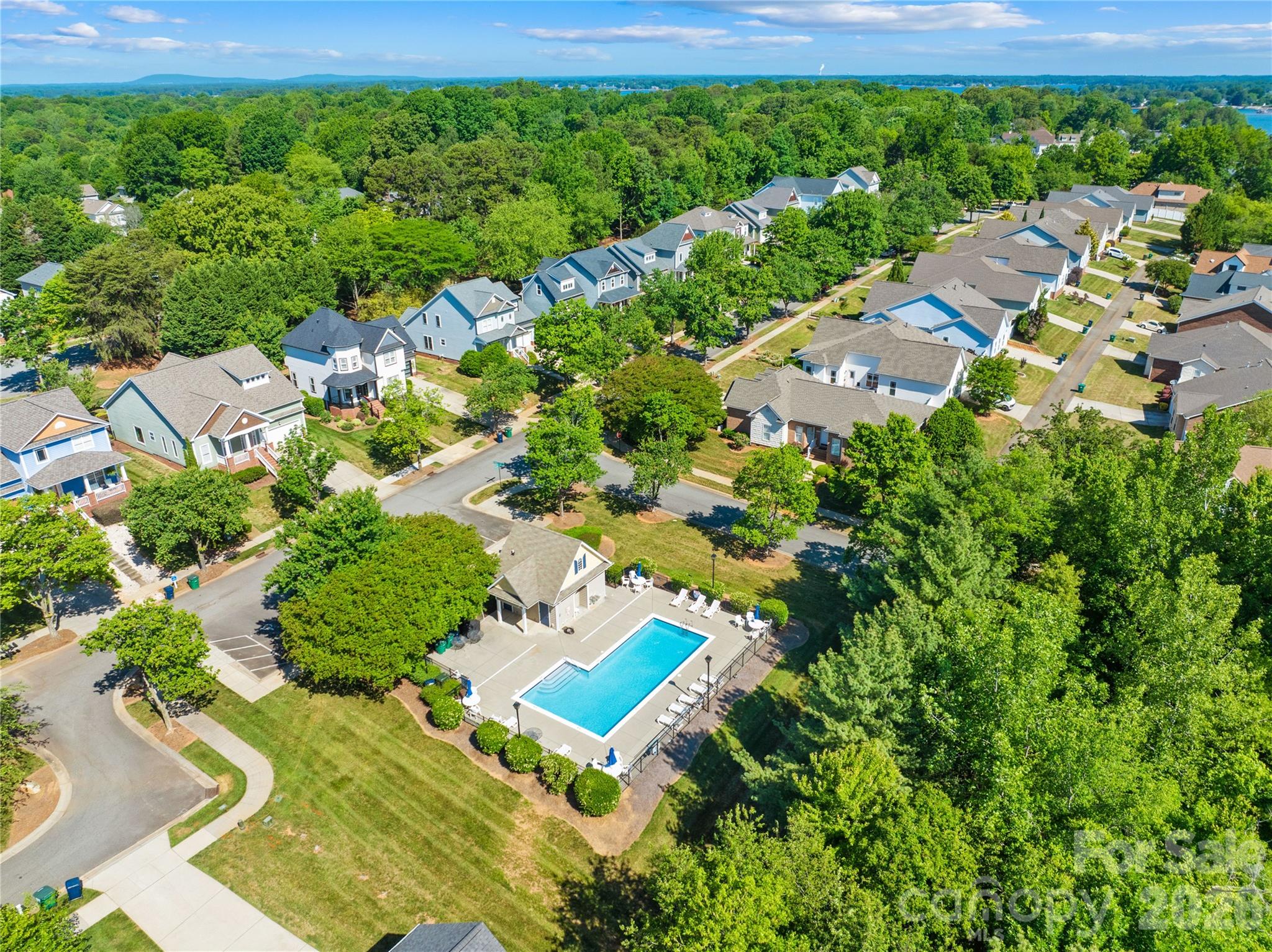 20236 Colony Point Lane — Cornelius