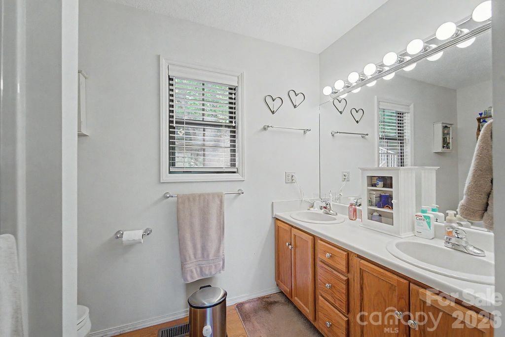 531 Reserve Road — Franklin