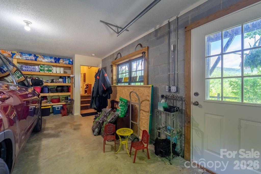 531 Reserve Road — Franklin