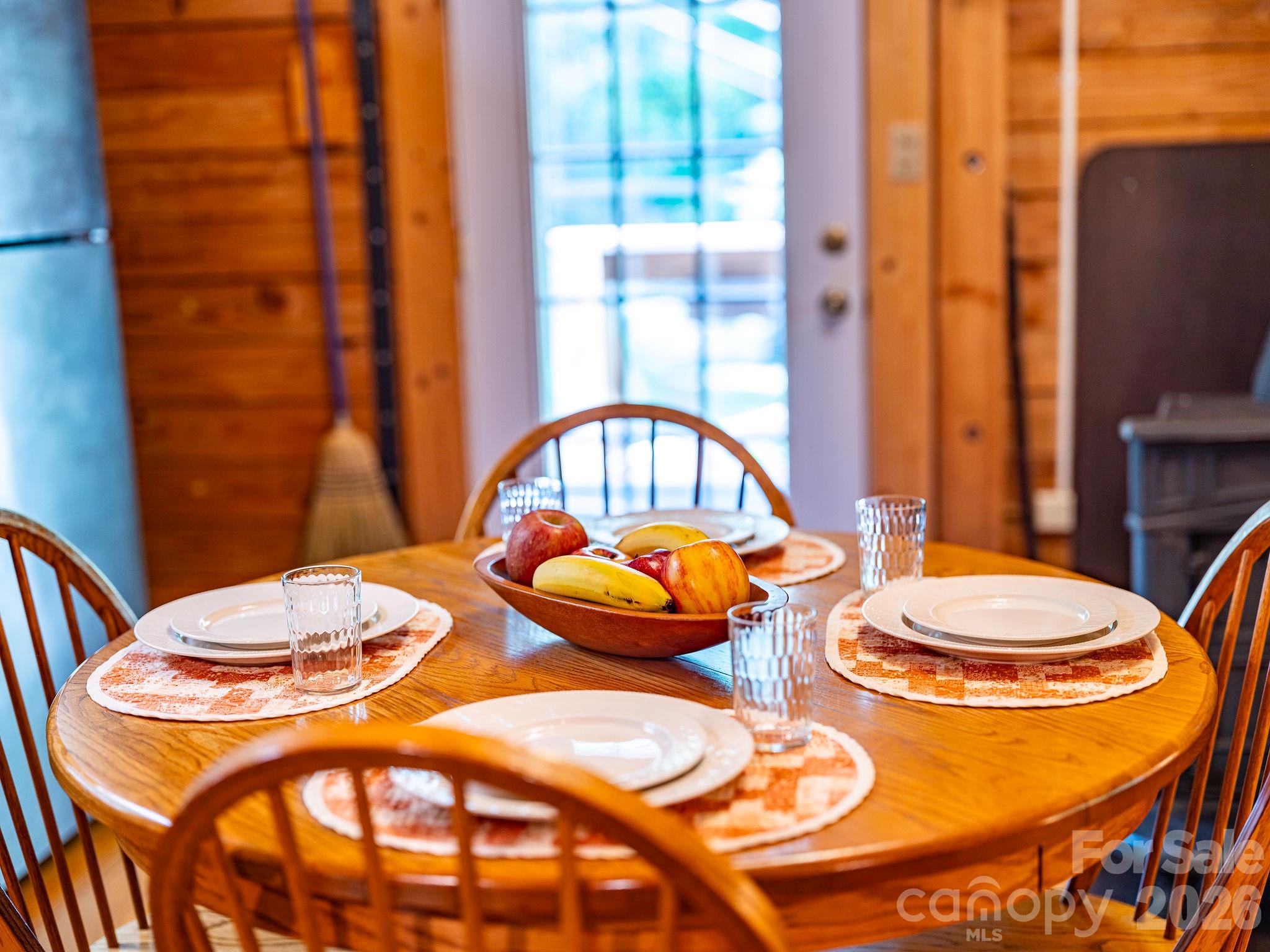 51 Spruce Street — Maggie Valley