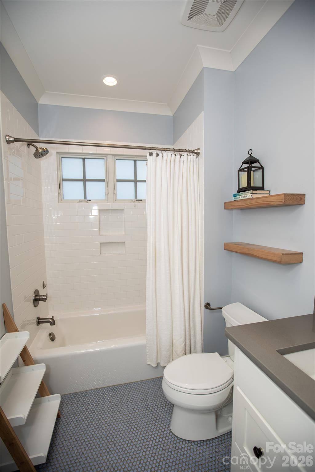 624 James Alexander Way — Davidson