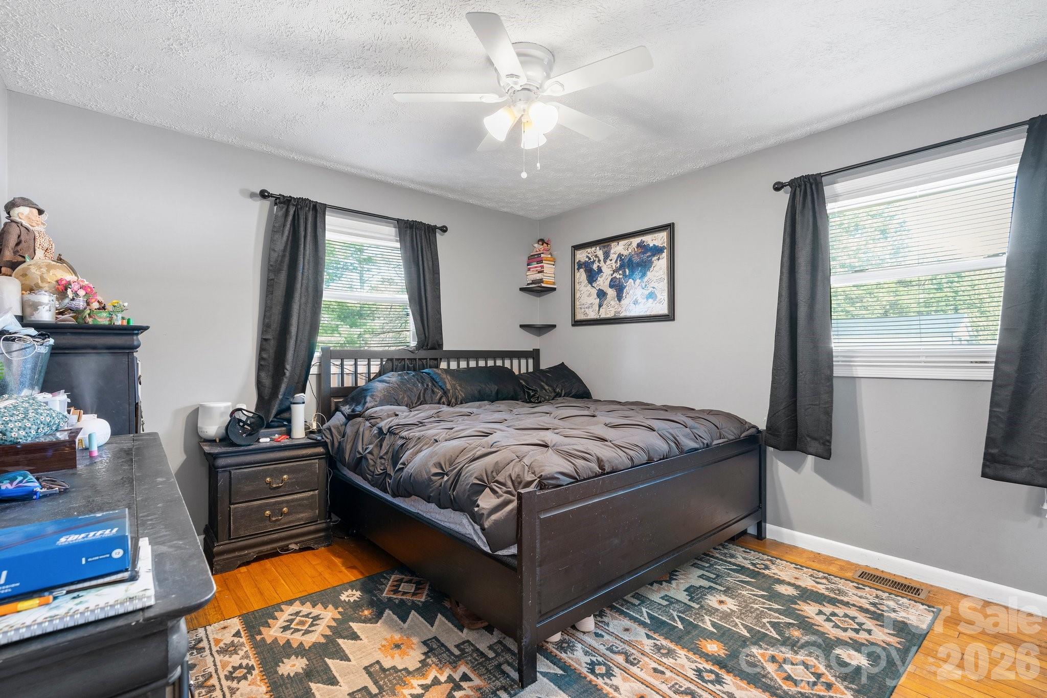 2596 SweetBriar Circle — Lenoir