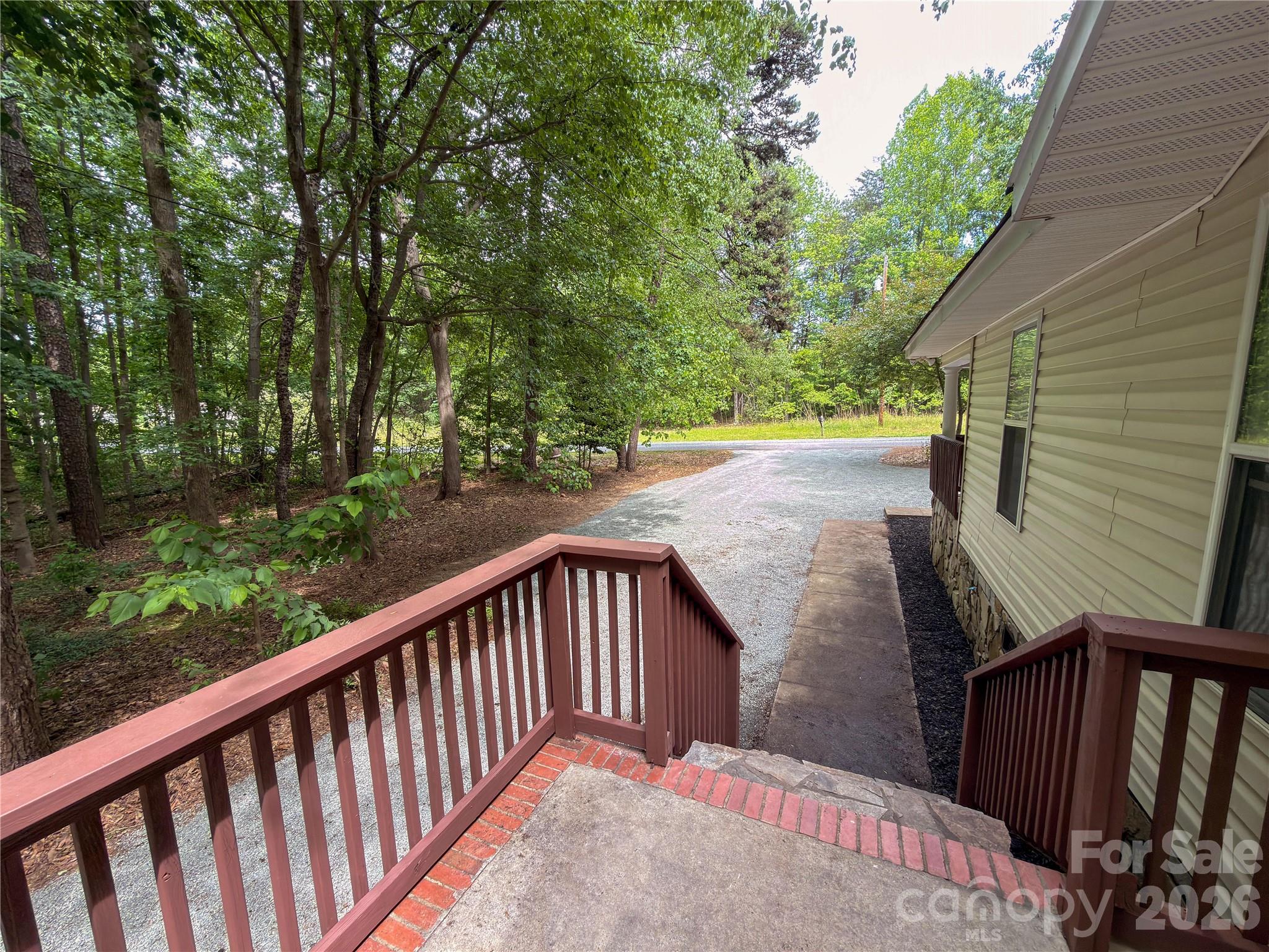 3910 Oakwood Circle — Iron Station
