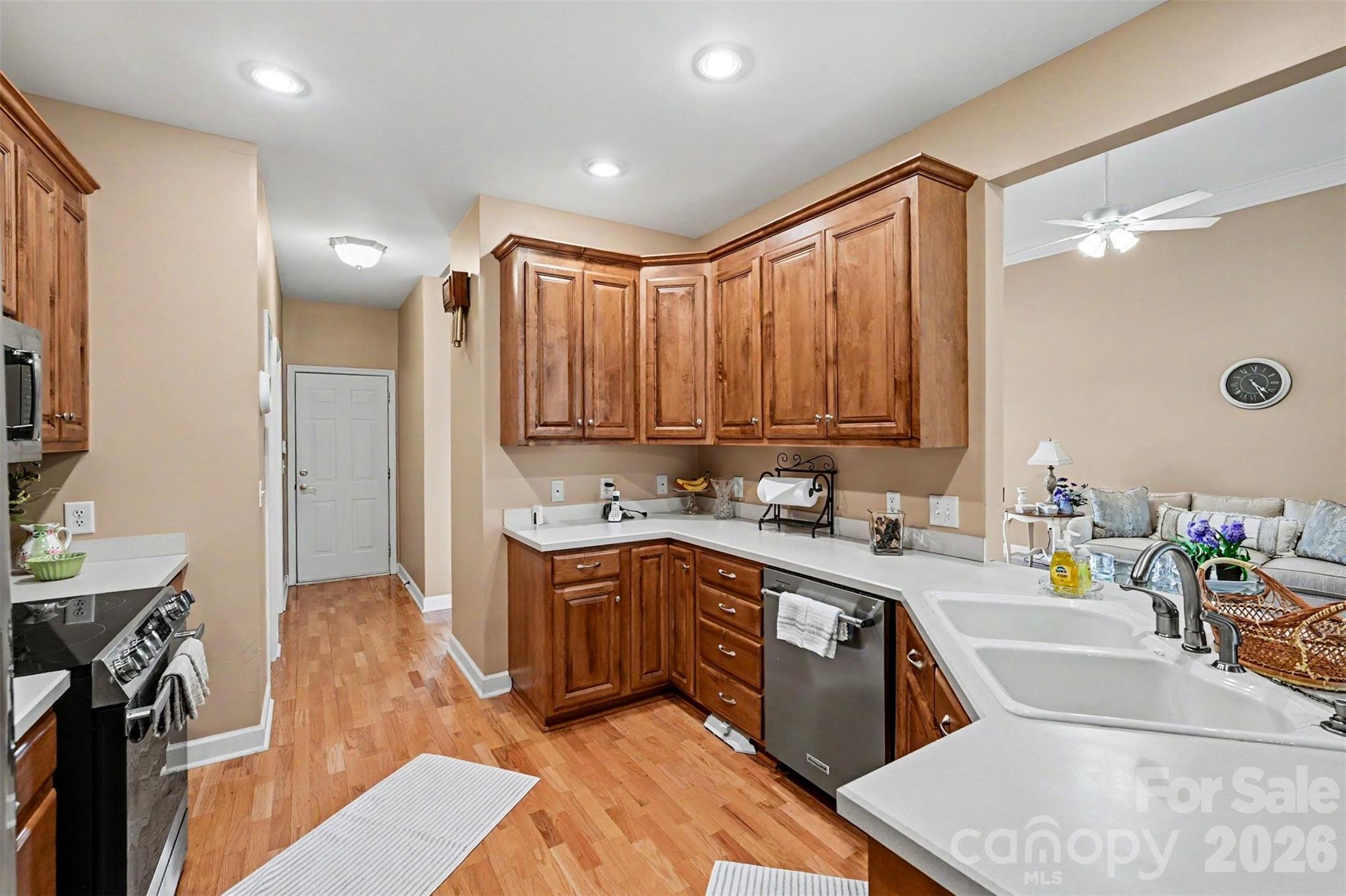 3960 Troon Drive SW — Concord