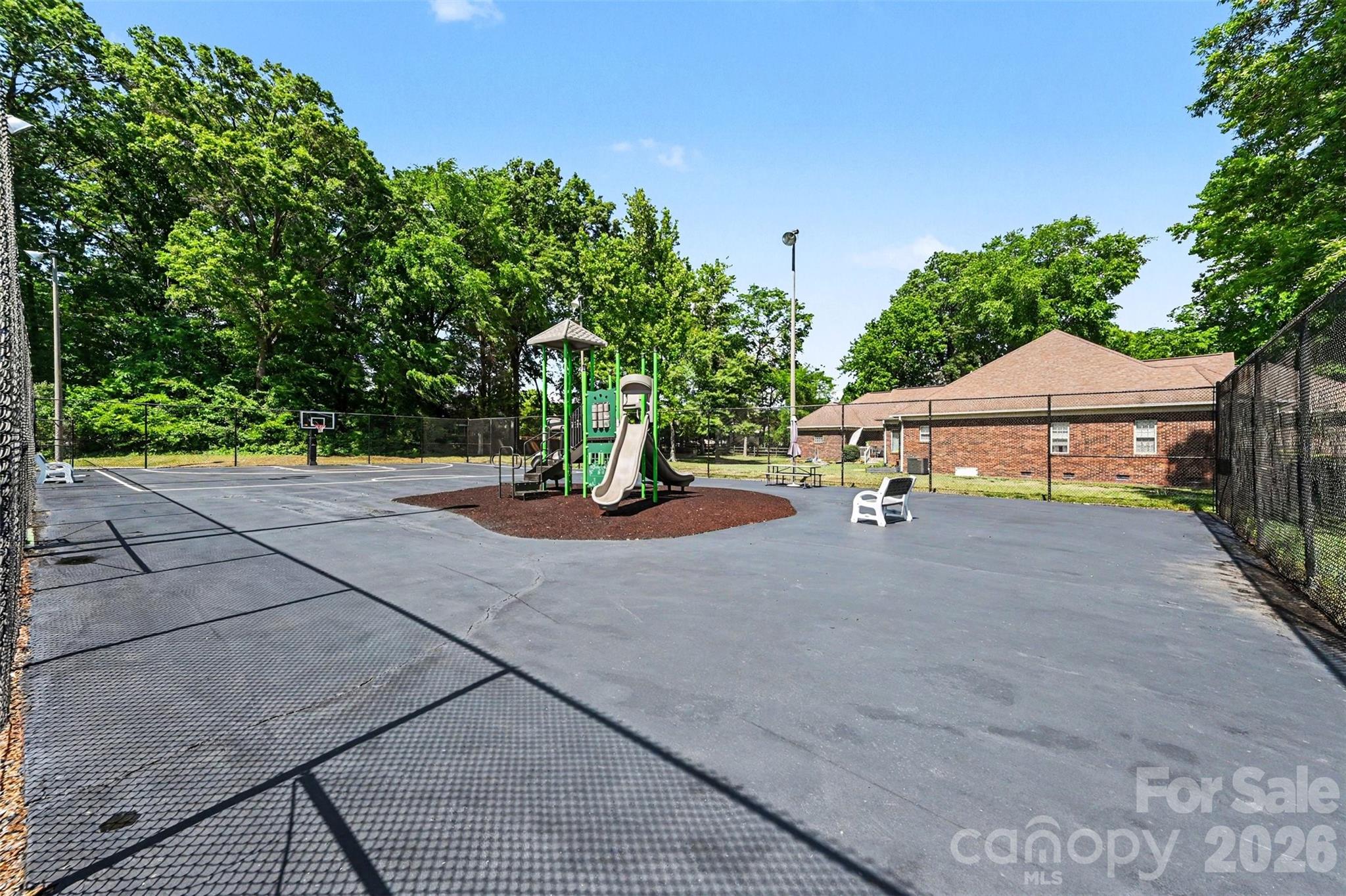 3960 Troon Drive SW — Concord