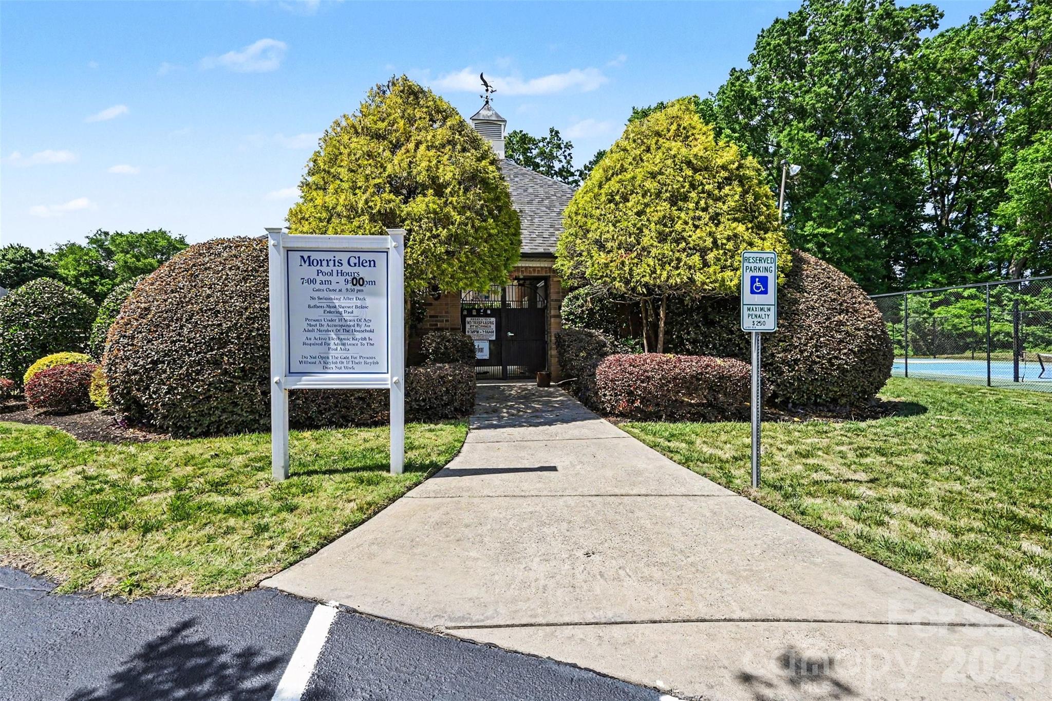 3960 Troon Drive SW — Concord
