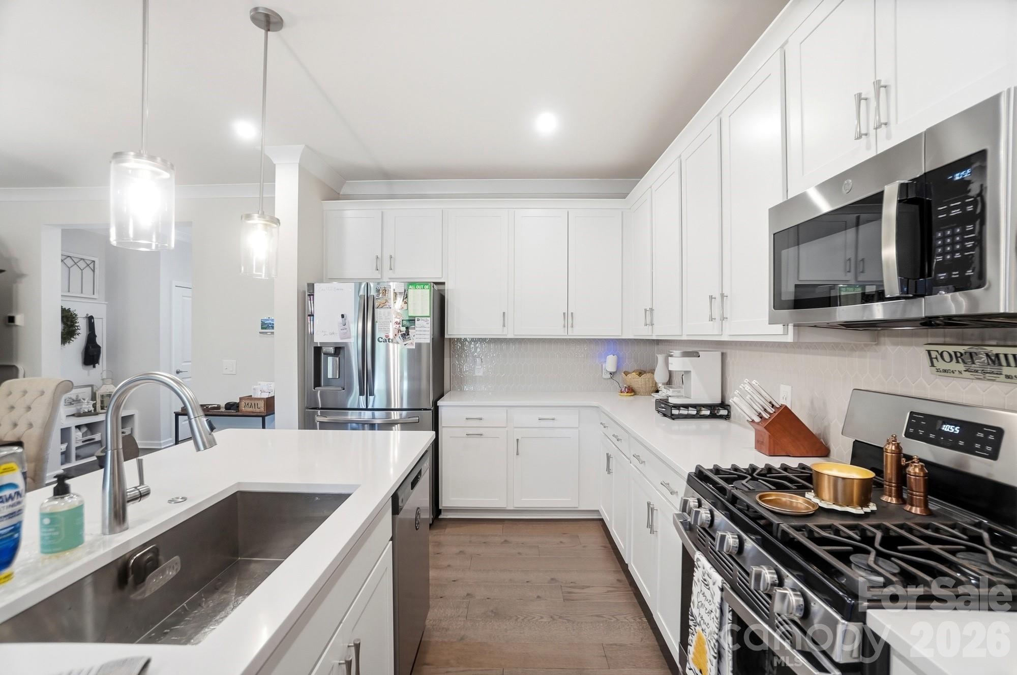 537 Madison Falls Court — Fort Mill