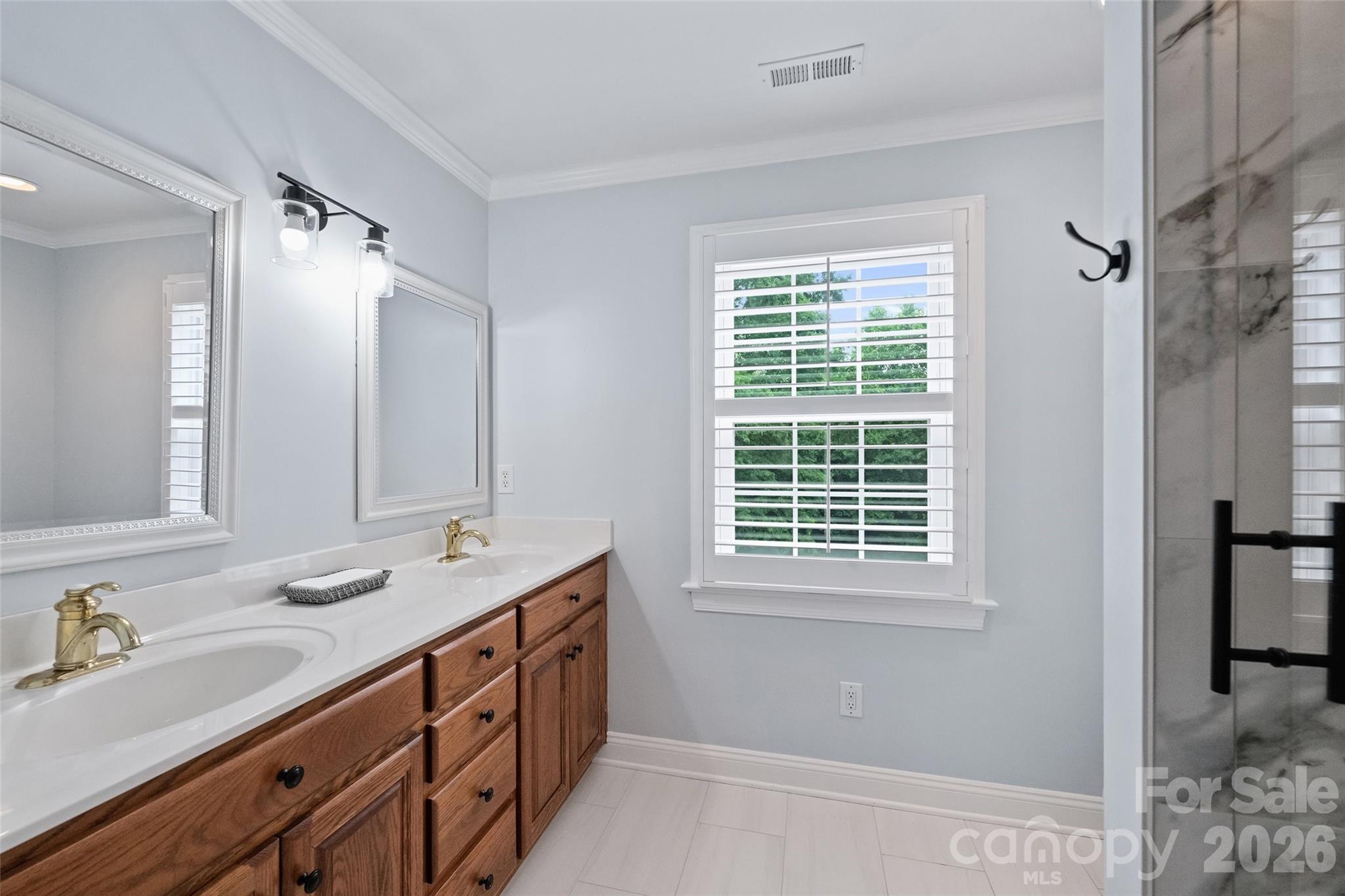 9470 Hutchinson Lane — Charlotte