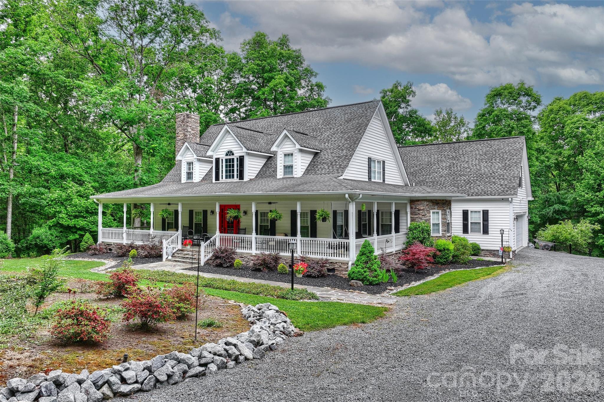 9470 Hutchinson Lane — Charlotte
