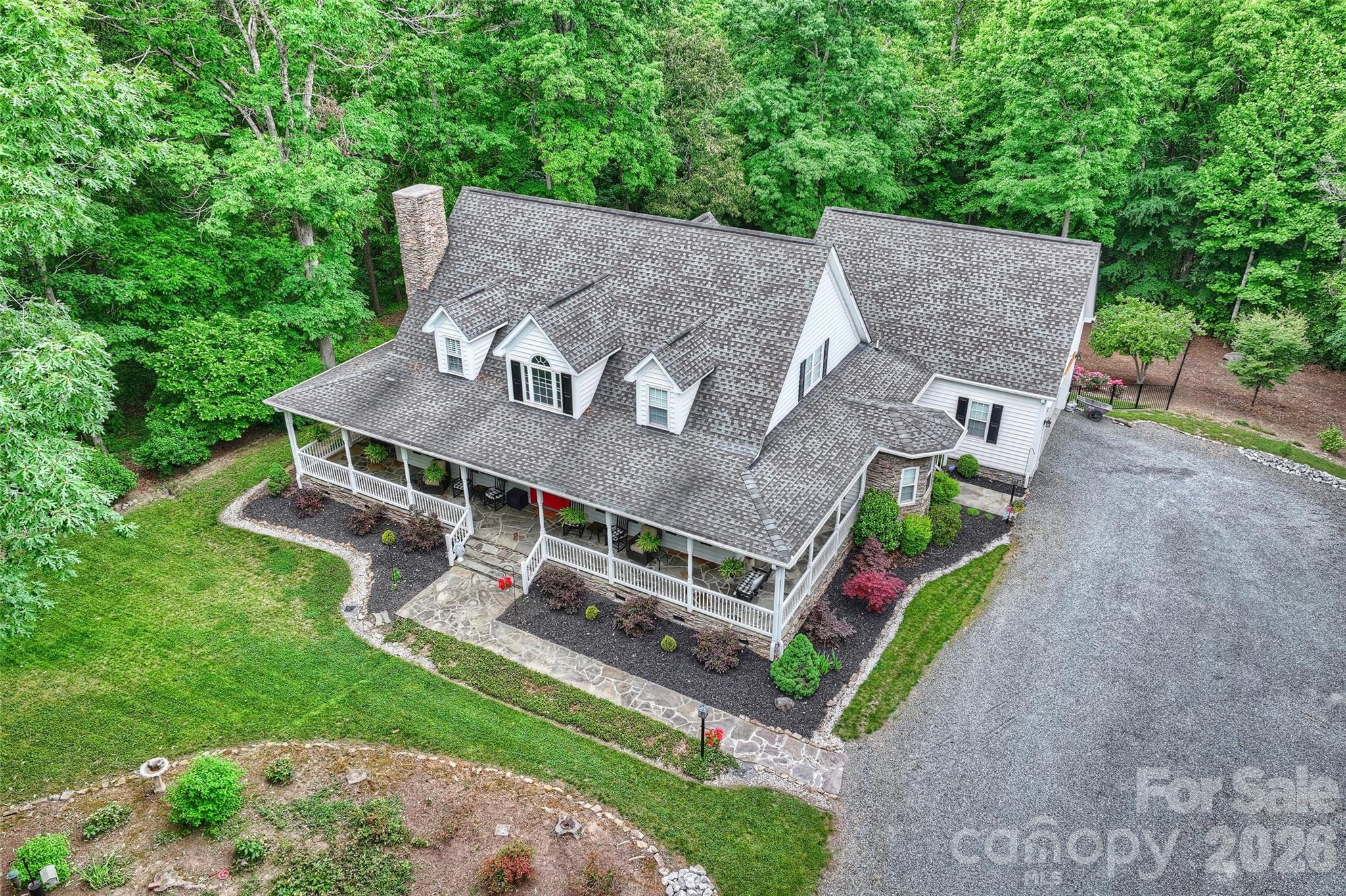 9470 Hutchinson Lane — Charlotte