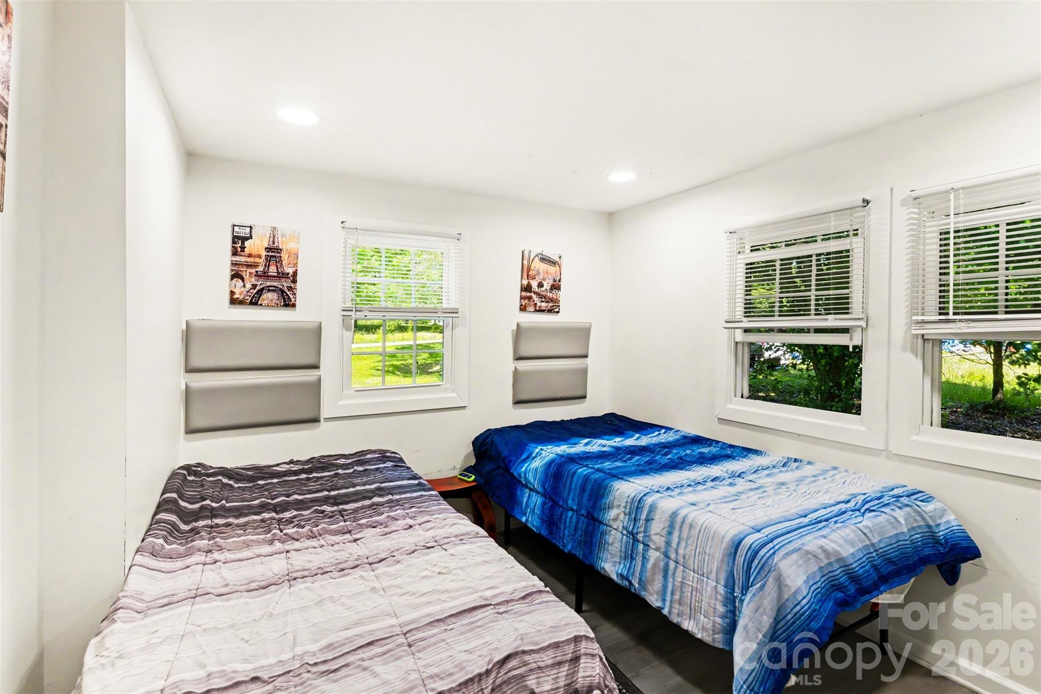 9937 Harwood Lane — Charlotte