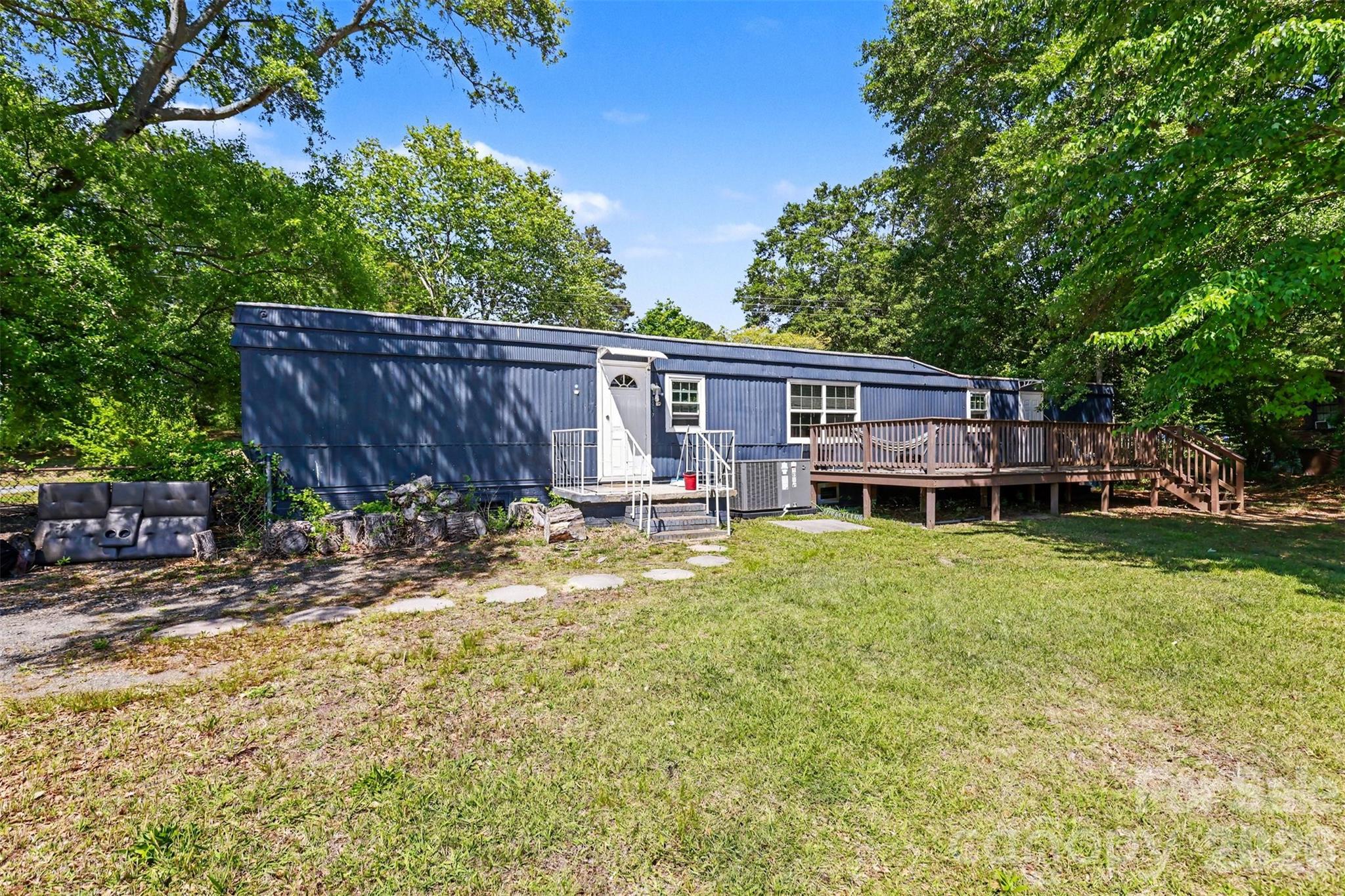 9937 Harwood Lane — Charlotte