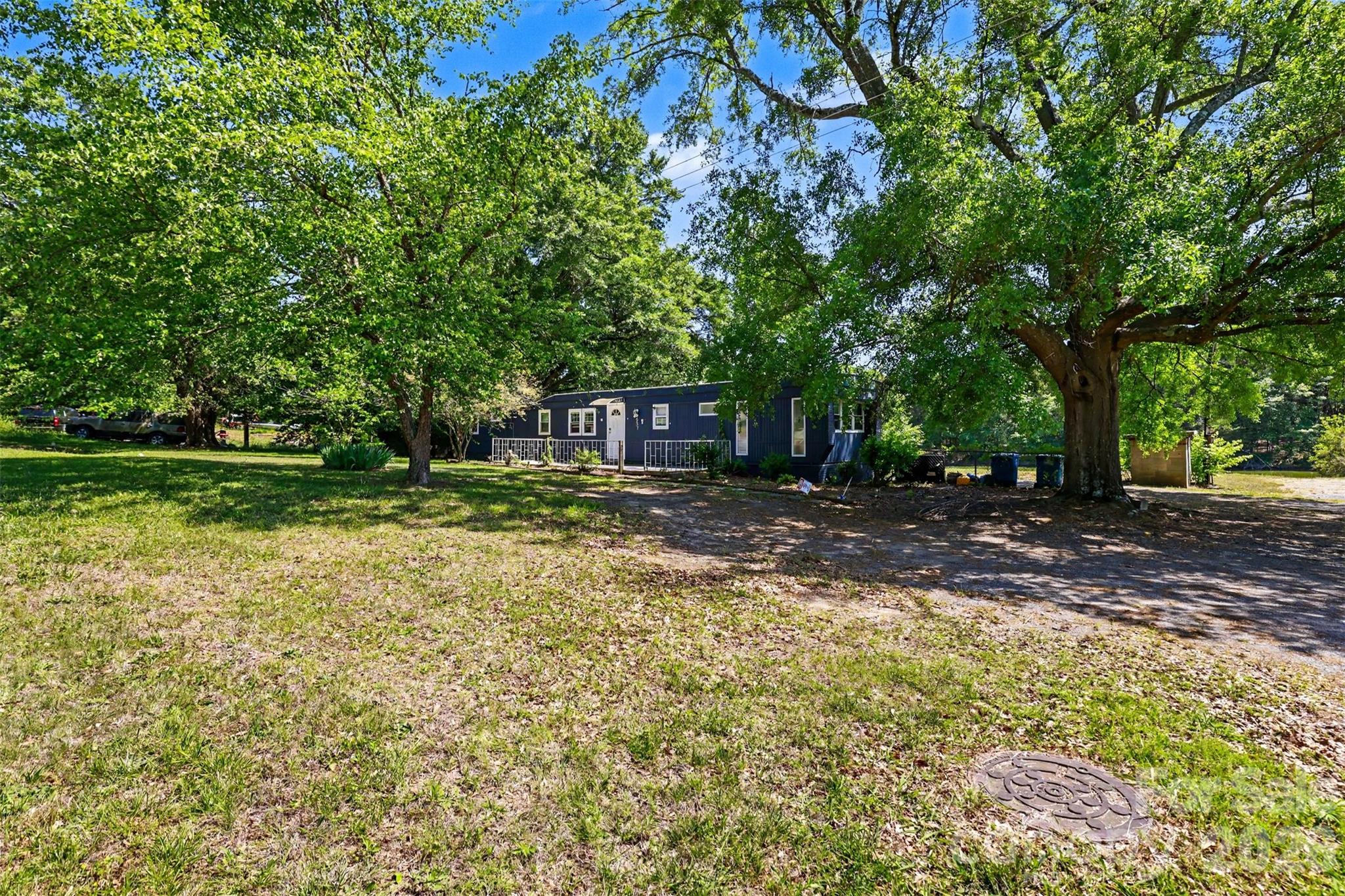 9937 Harwood Lane — Charlotte