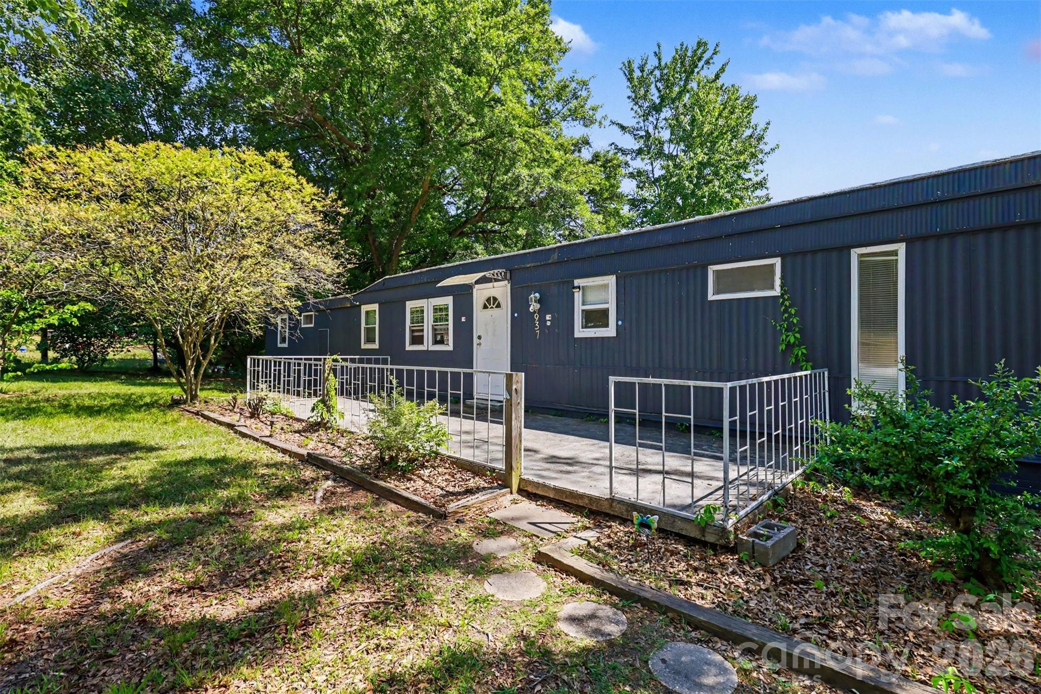 9937 Harwood Lane — Charlotte