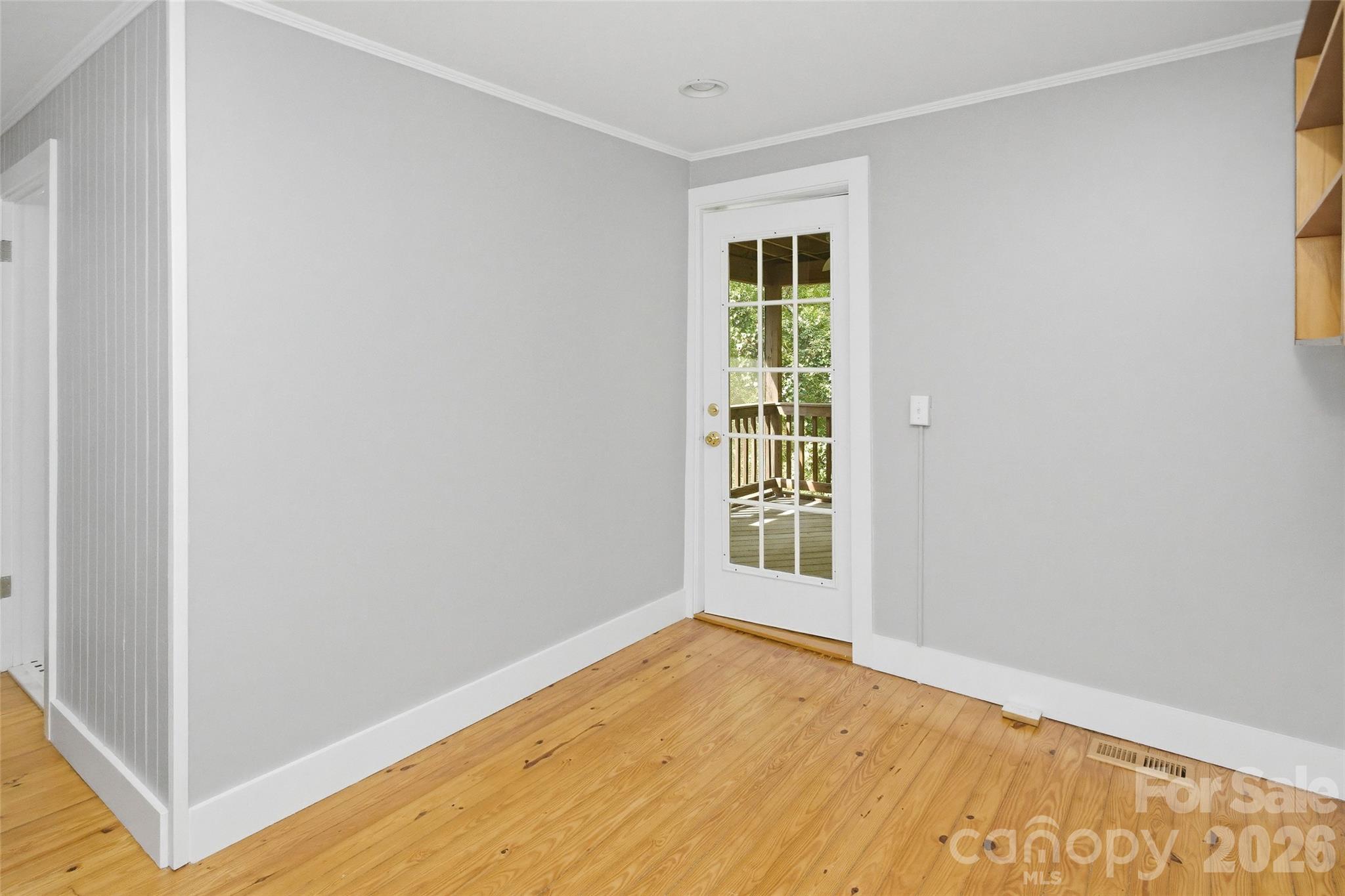 70 Cedar Street — Asheville