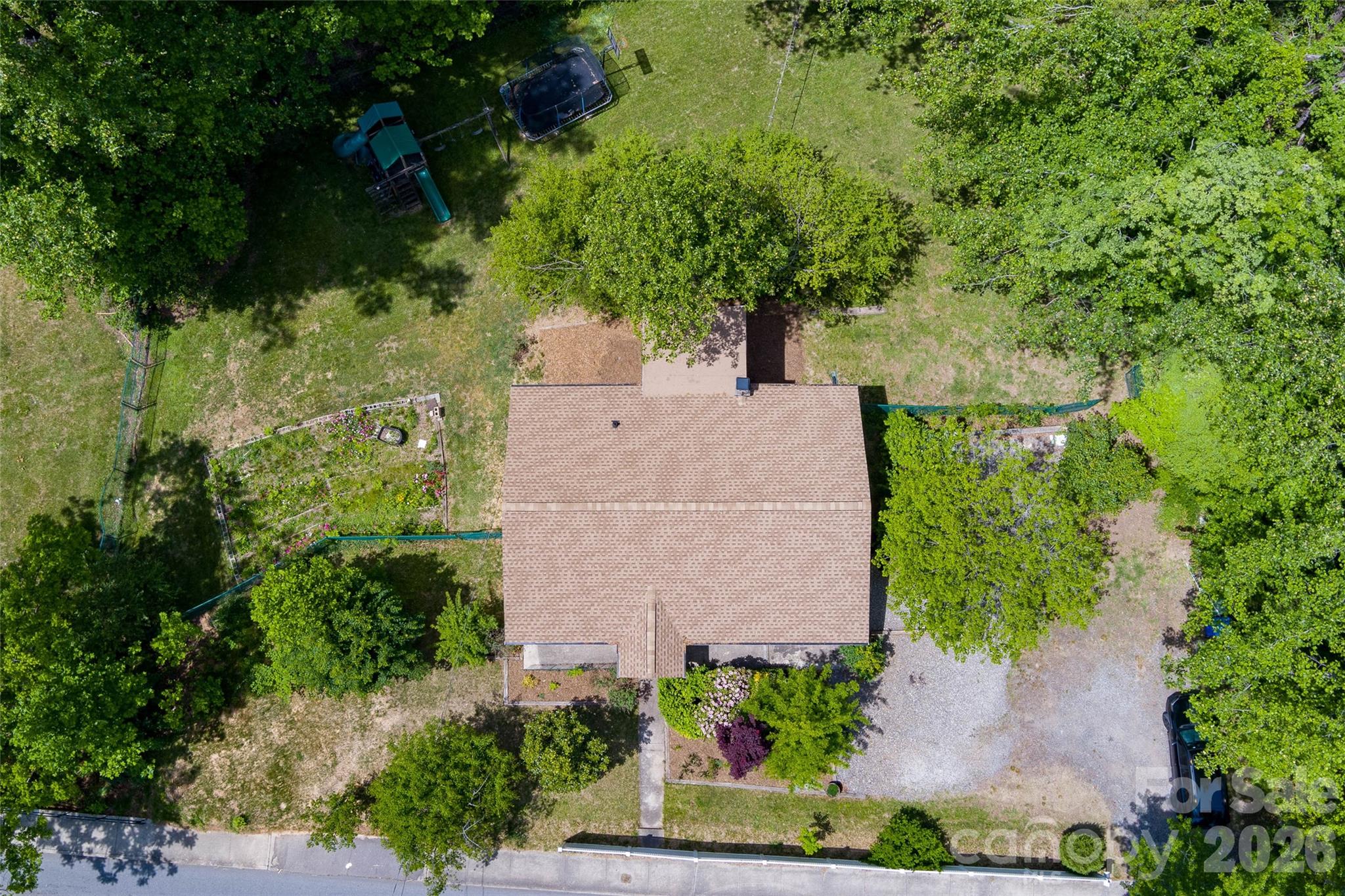 70 Cedar Street — Asheville