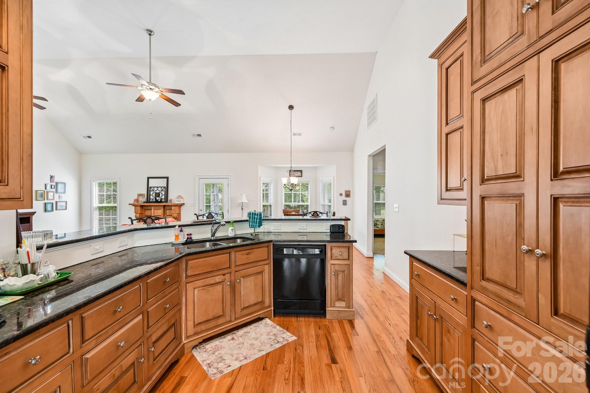 12200 Bronx Drive — Huntersville