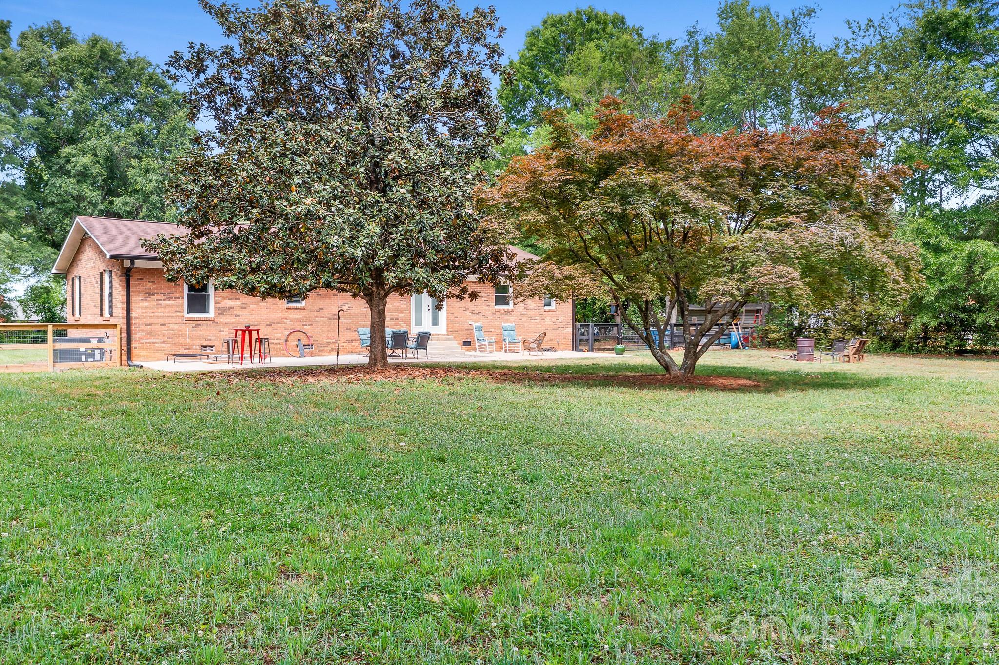580 Odell School Road — Concord