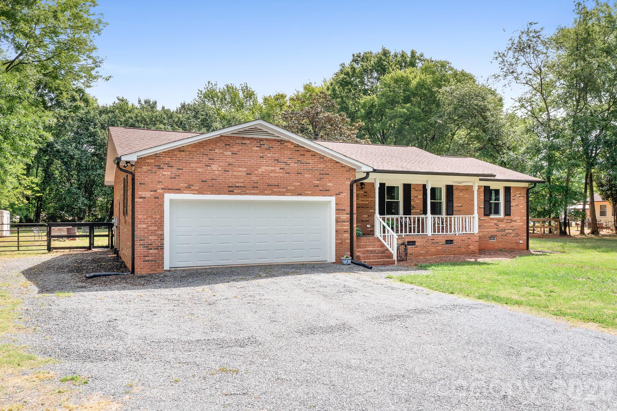 580 Odell School Road — Concord