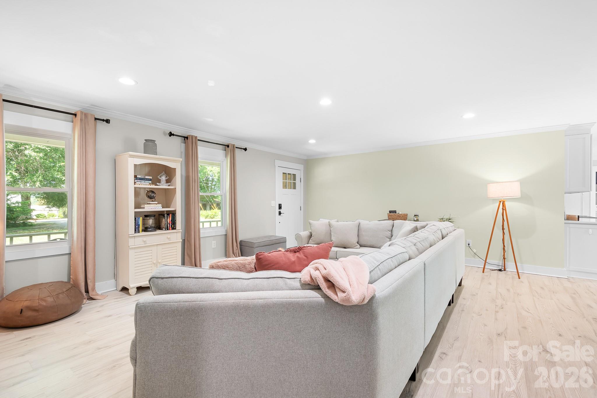 580 Odell School Road — Concord