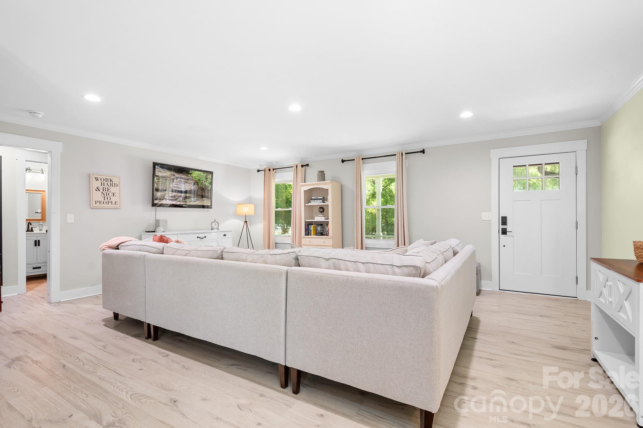 580 Odell School Road — Concord